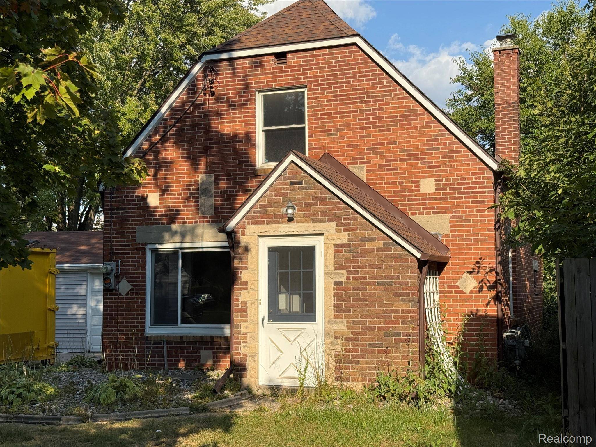 Saginaw, MI 48602,1914 Fairfield ST