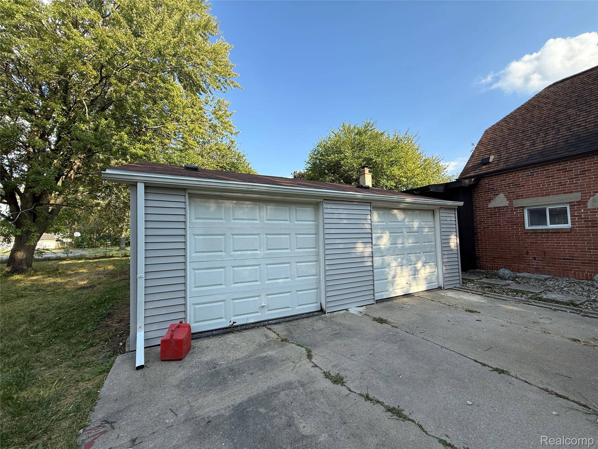 Saginaw, MI 48602,1914 Fairfield ST