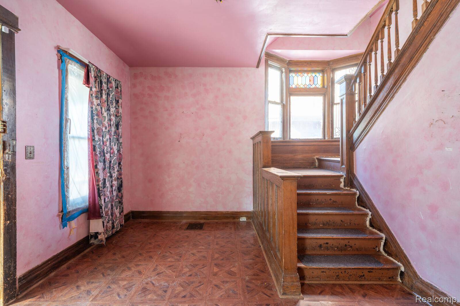 Detroit, MI 48202,628 Collingwood ST