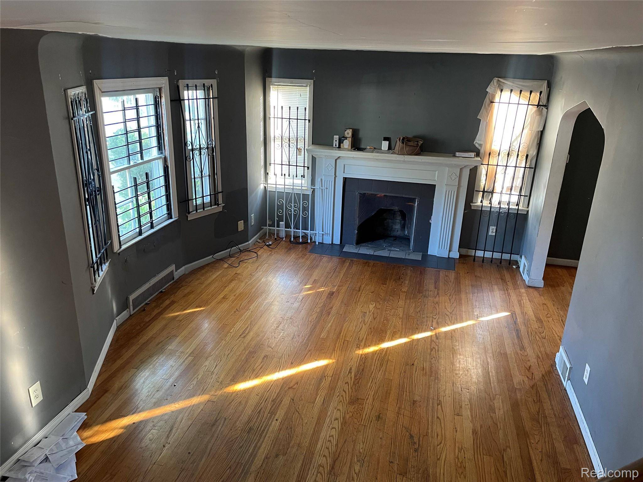 Detroit, MI 48224,10731 Roxbury ST