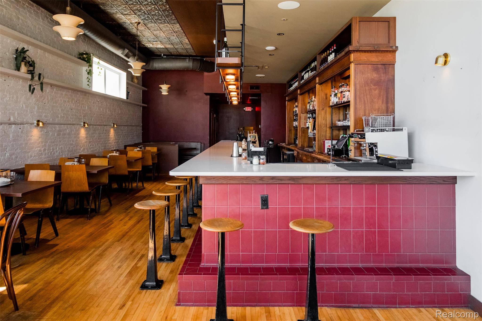 Detroit, MI 48207,2453 Russell ST