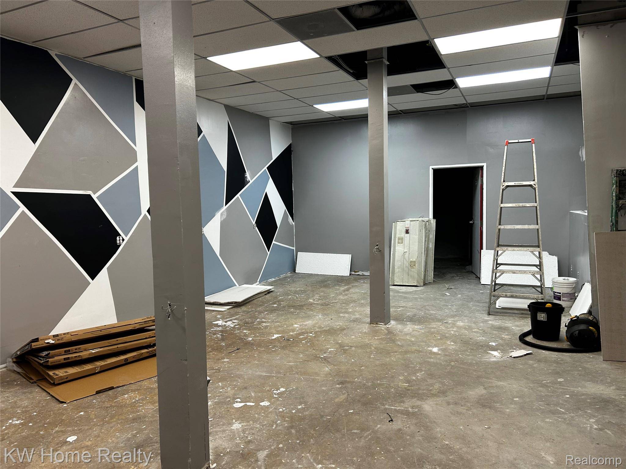 Detroit, MI 48213,9460 Conner ST