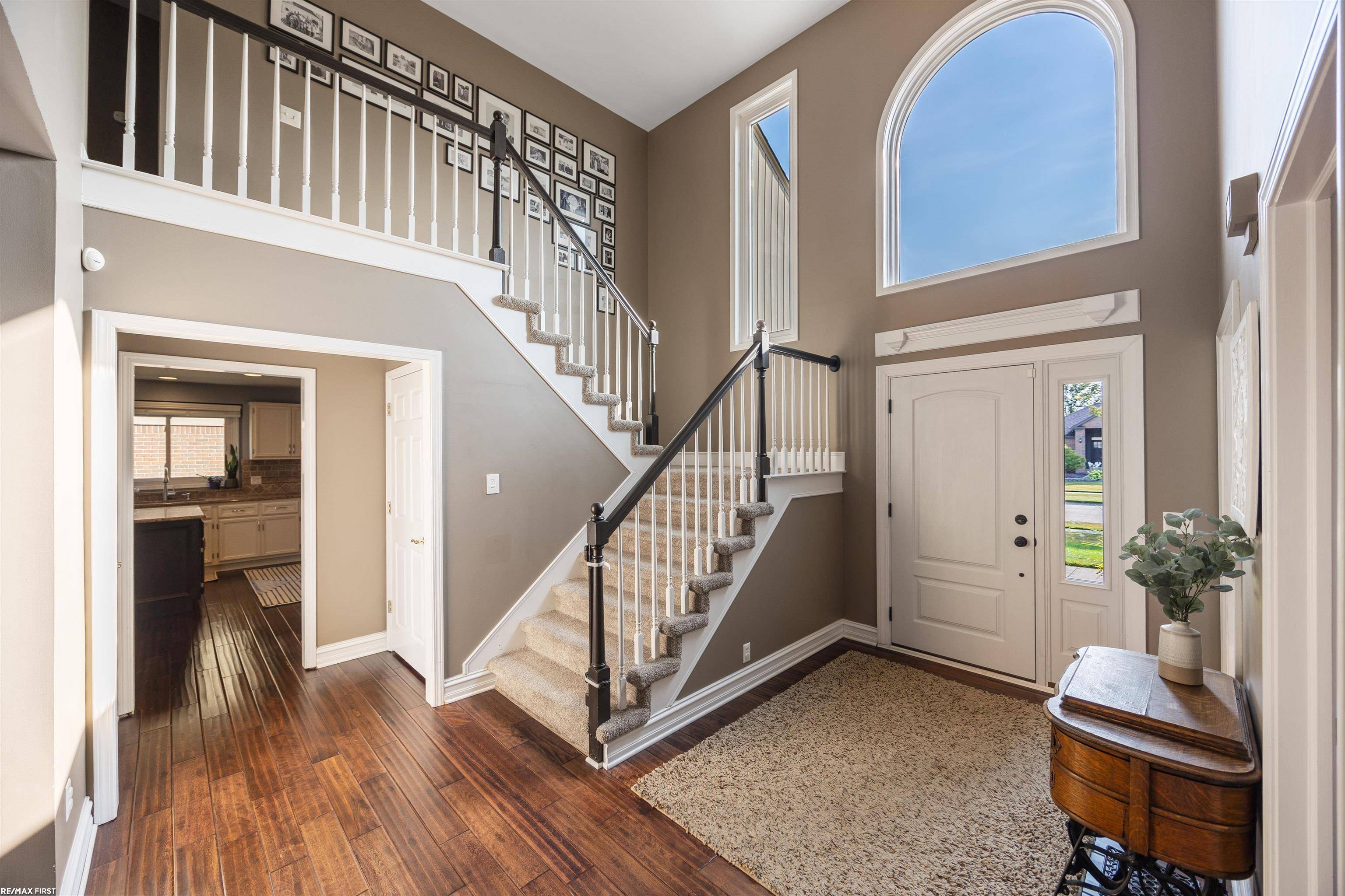 Macomb, MI 48044,48341 Anthony DR