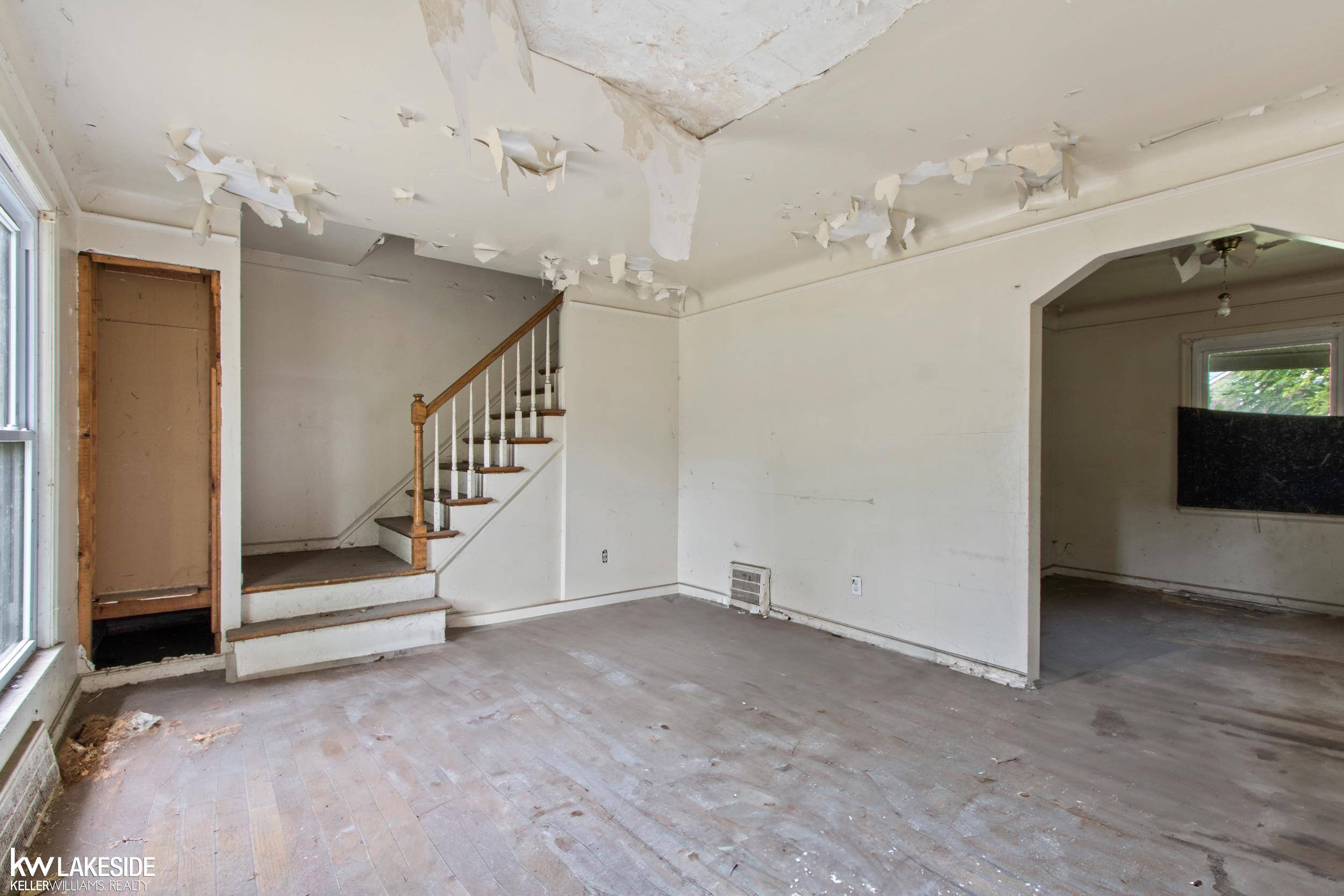 Detroit, MI 48224,12641 Kelly RD