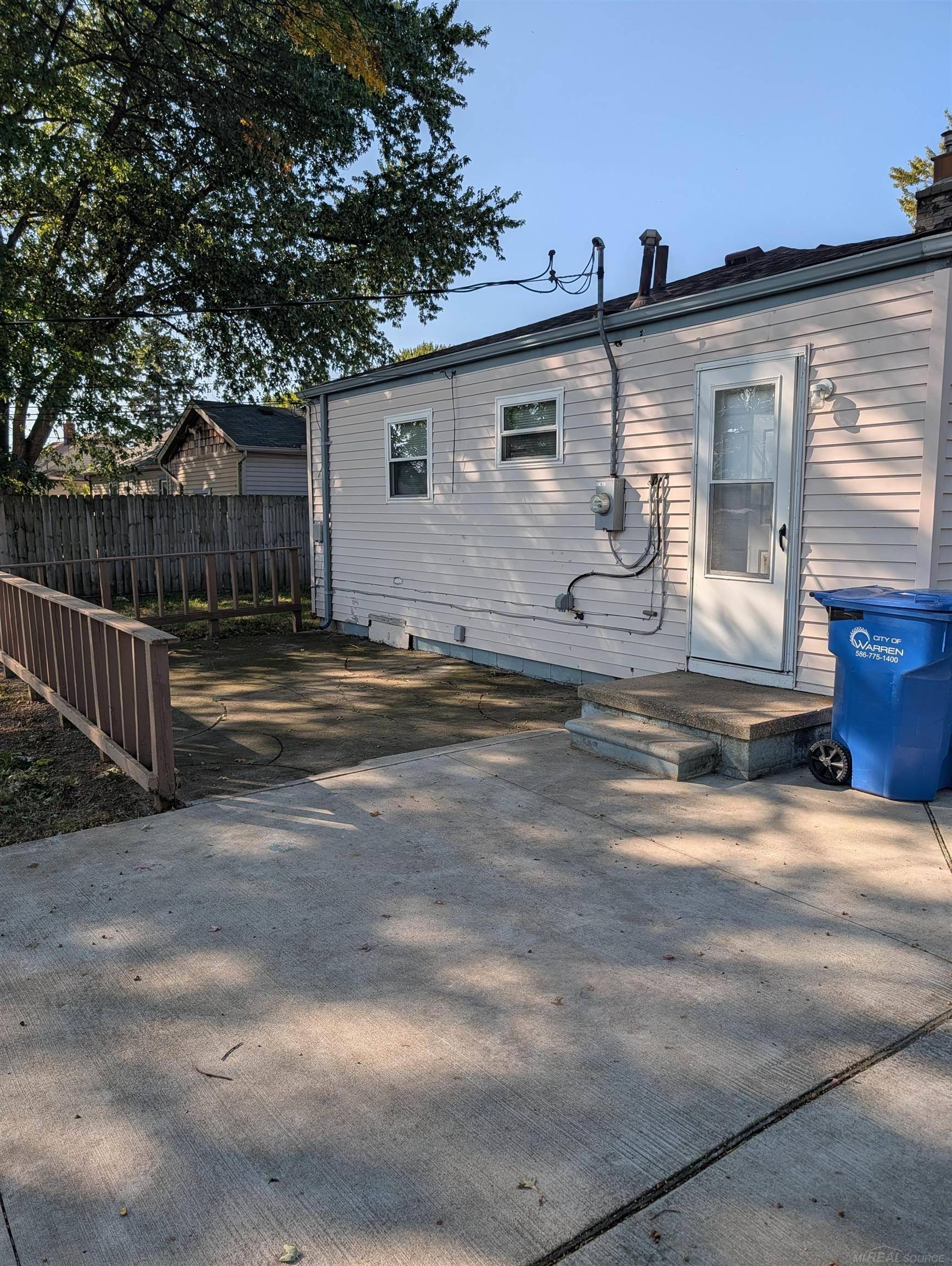 Warren, MI 48089,13734 Herbert AVE