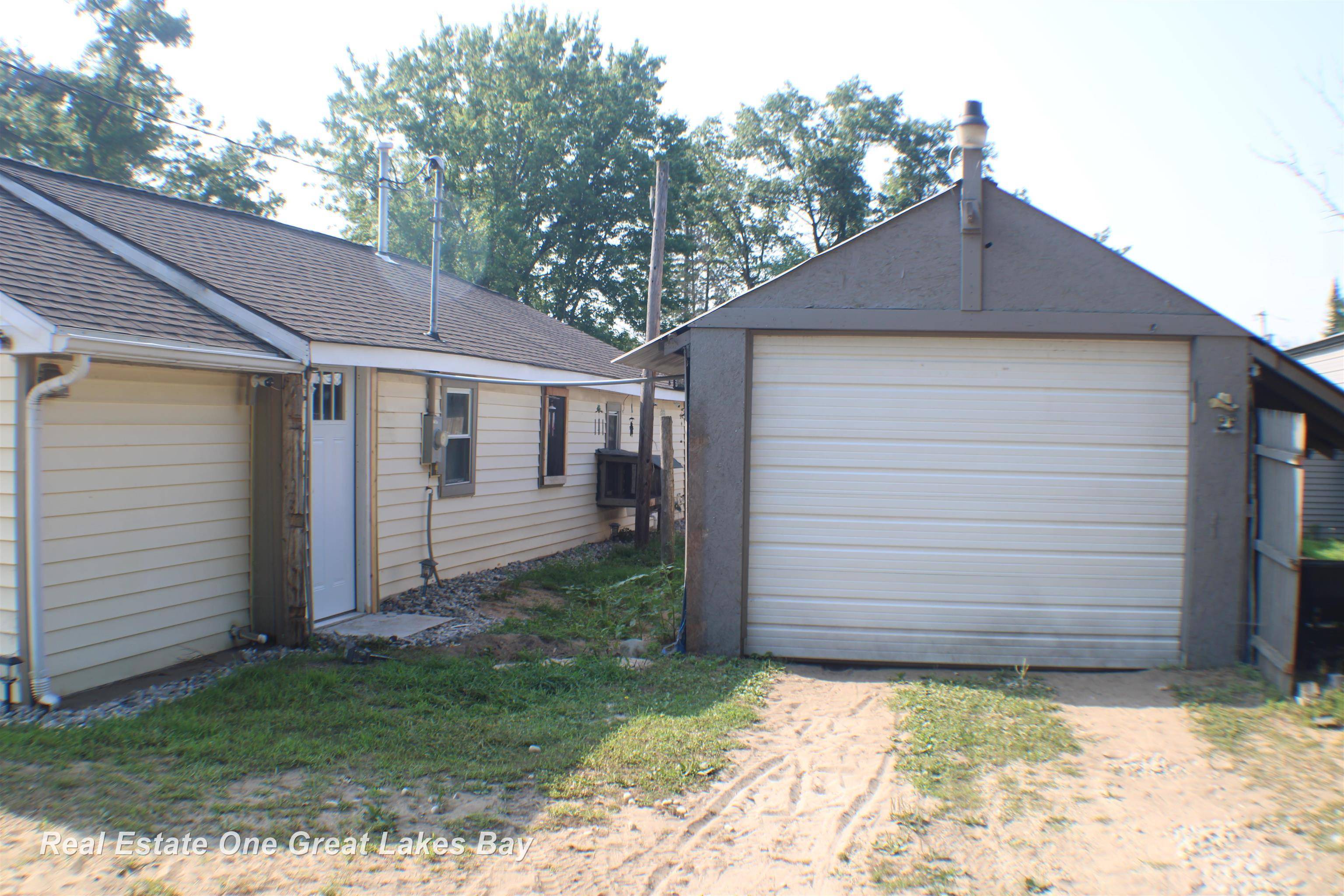 Alger, MI 48761,1714 Michael DR