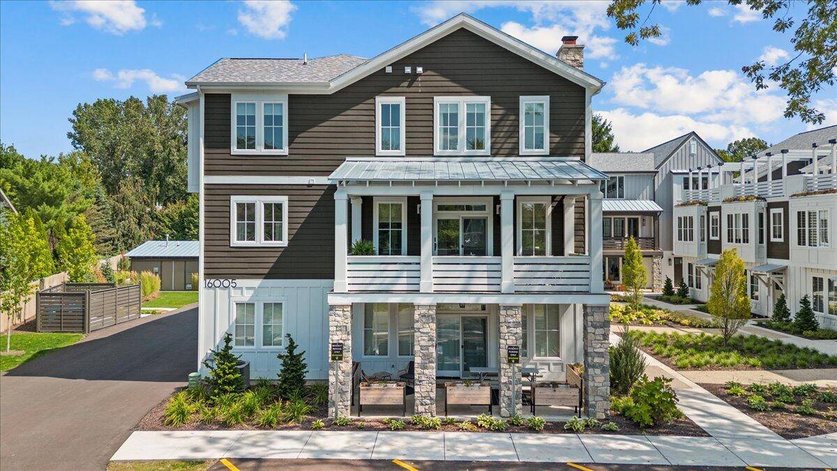 Union Pier, MI 49129,16005 Goodwin AVE #1