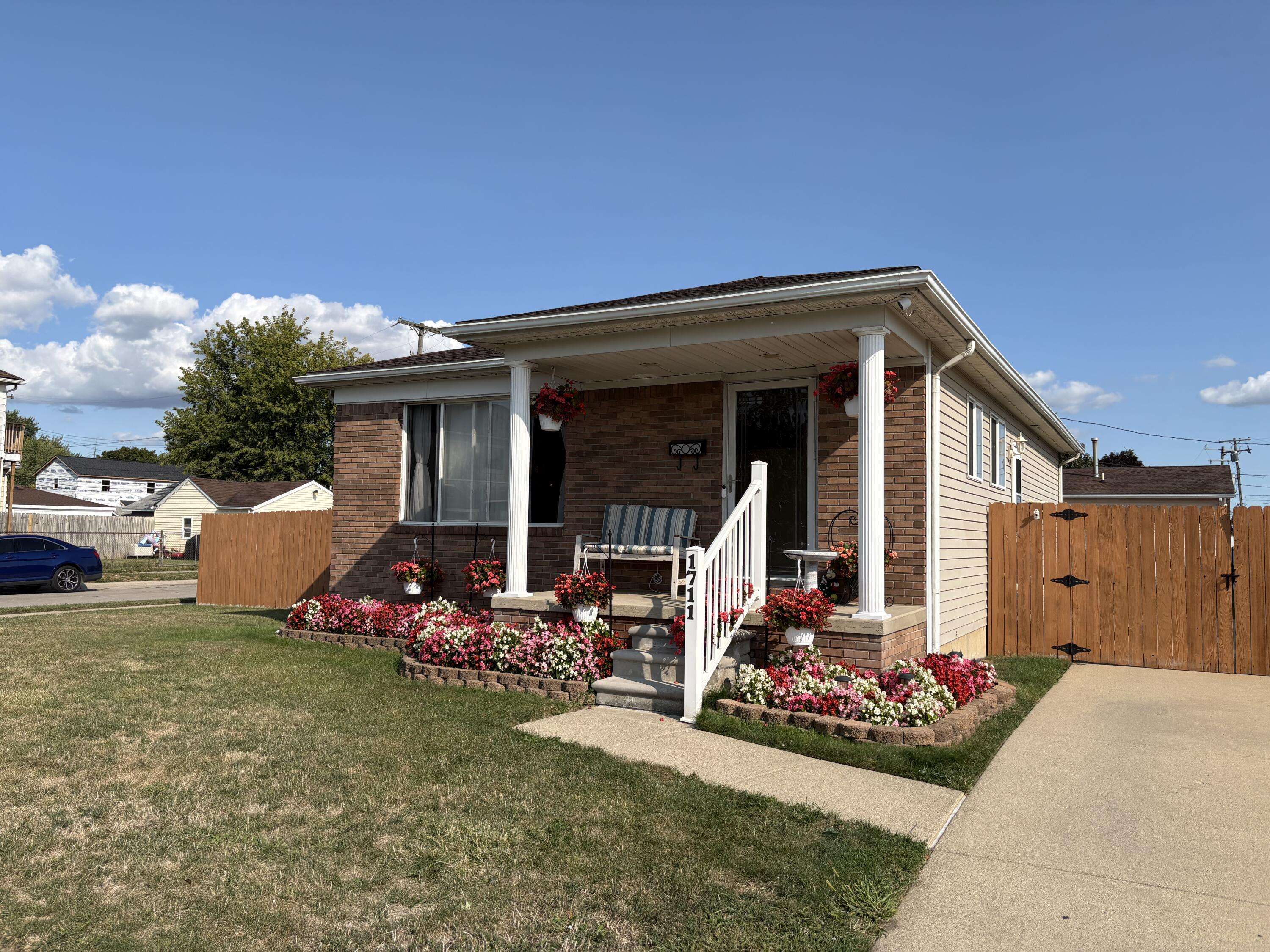 Lincoln Park, MI 48146,1711 Ferris AVE