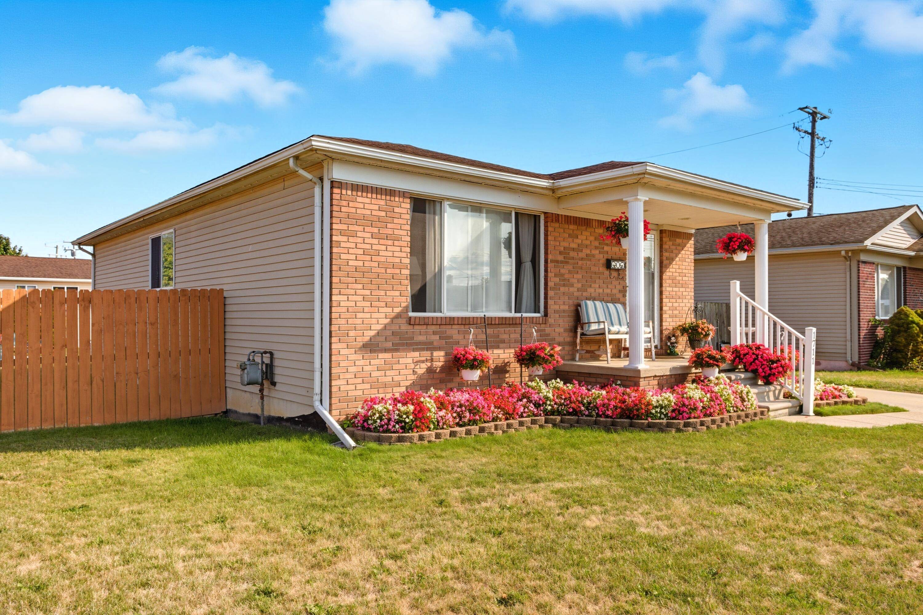 Lincoln Park, MI 48146,1711 Ferris AVE