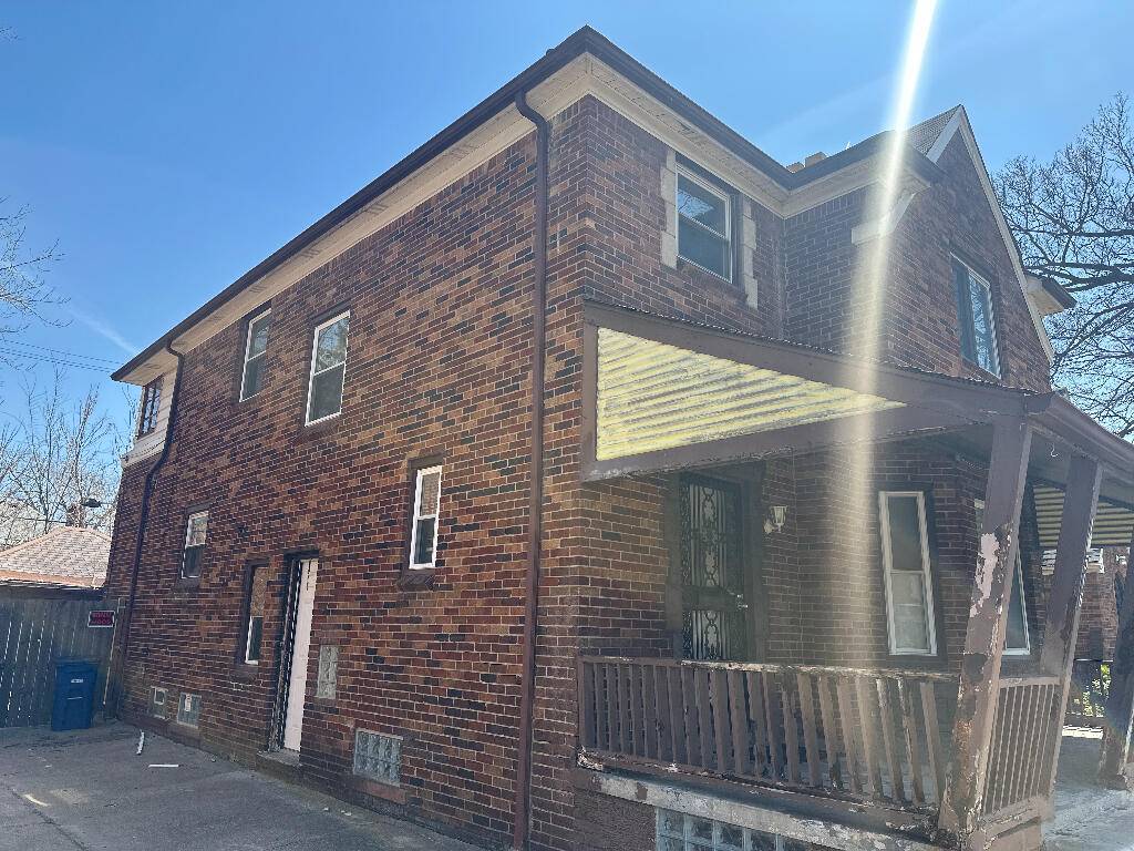 Detroit, MI 48221,17516 Woodingham DR