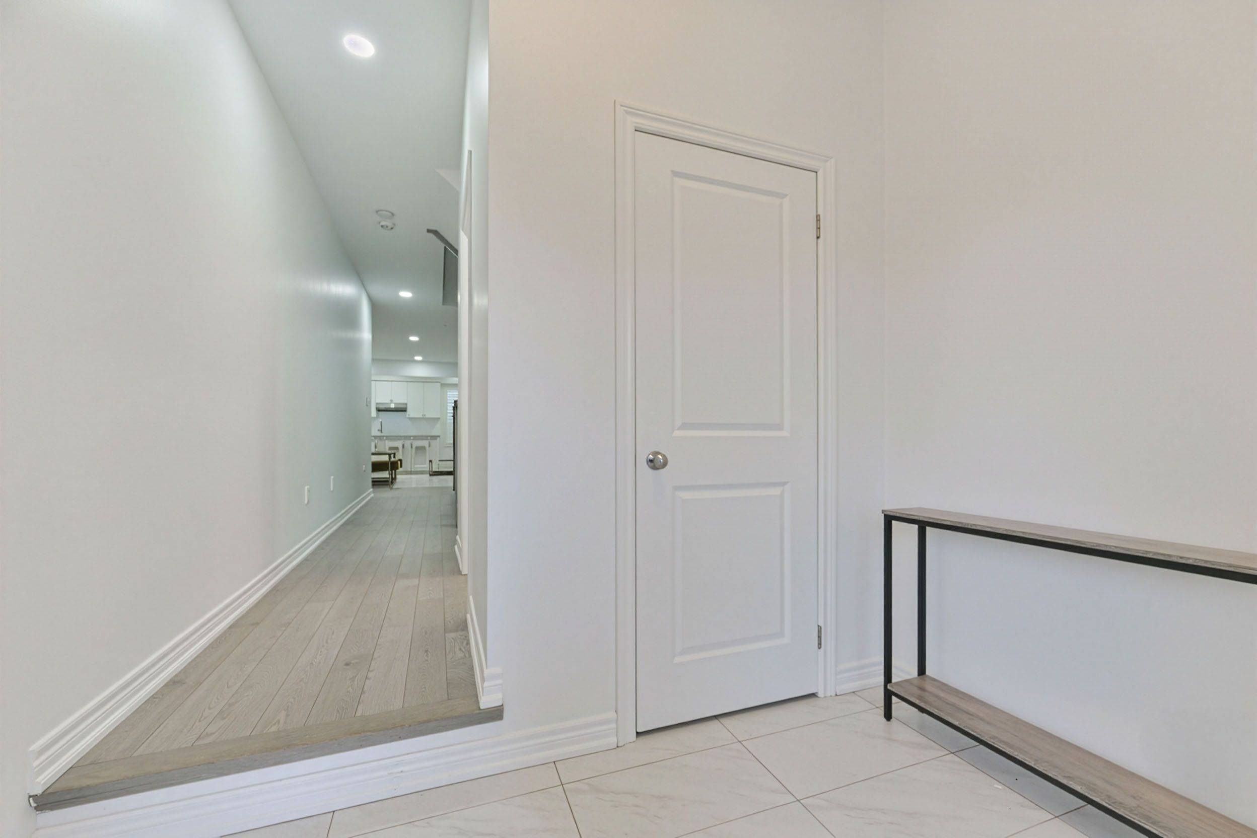 Whitby, ON L1P 0L4,92 Conarty CRES