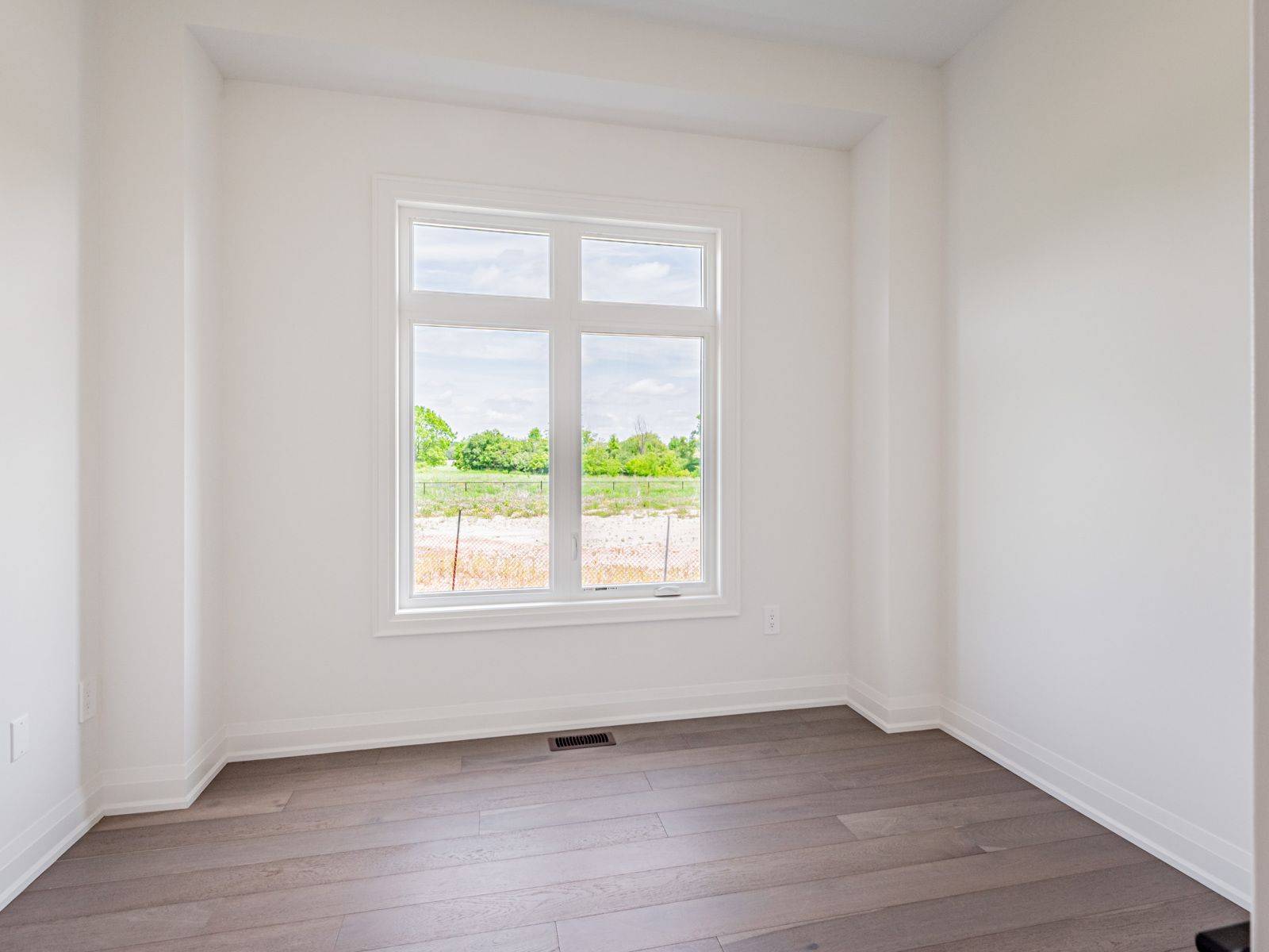 Richmond Hill, ON L4E 1N4,34 Montorio DR