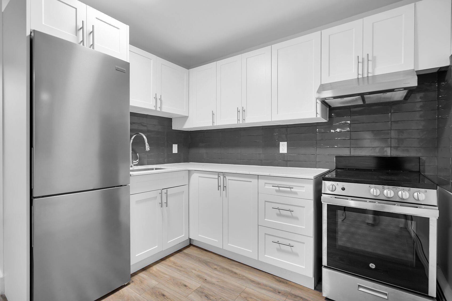 London South, ON N6C 1E8,20 Craig ST #B