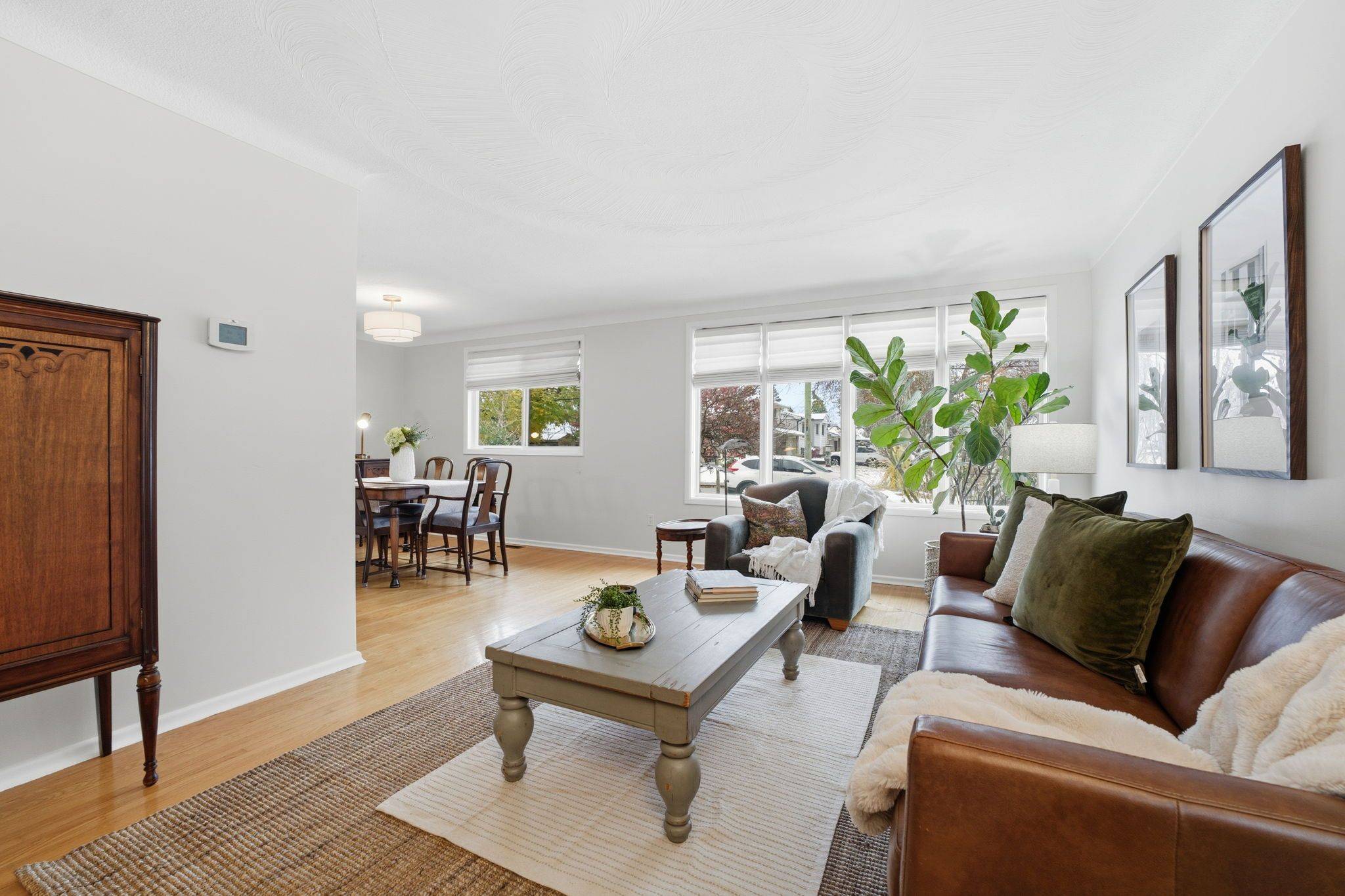 Hamilton, ON L9C 2C8,152 San Pedro DR