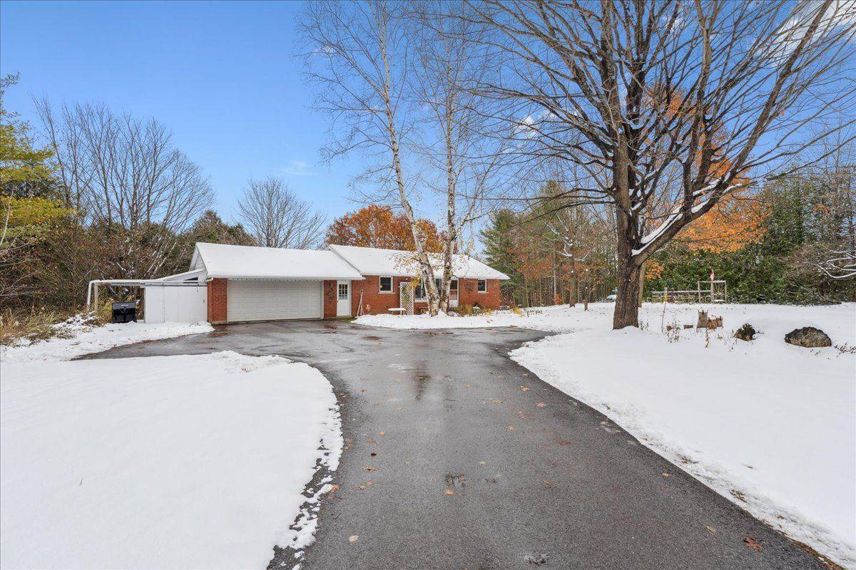 Chatsworth, ON N0H 1G0,202 Gore CRES