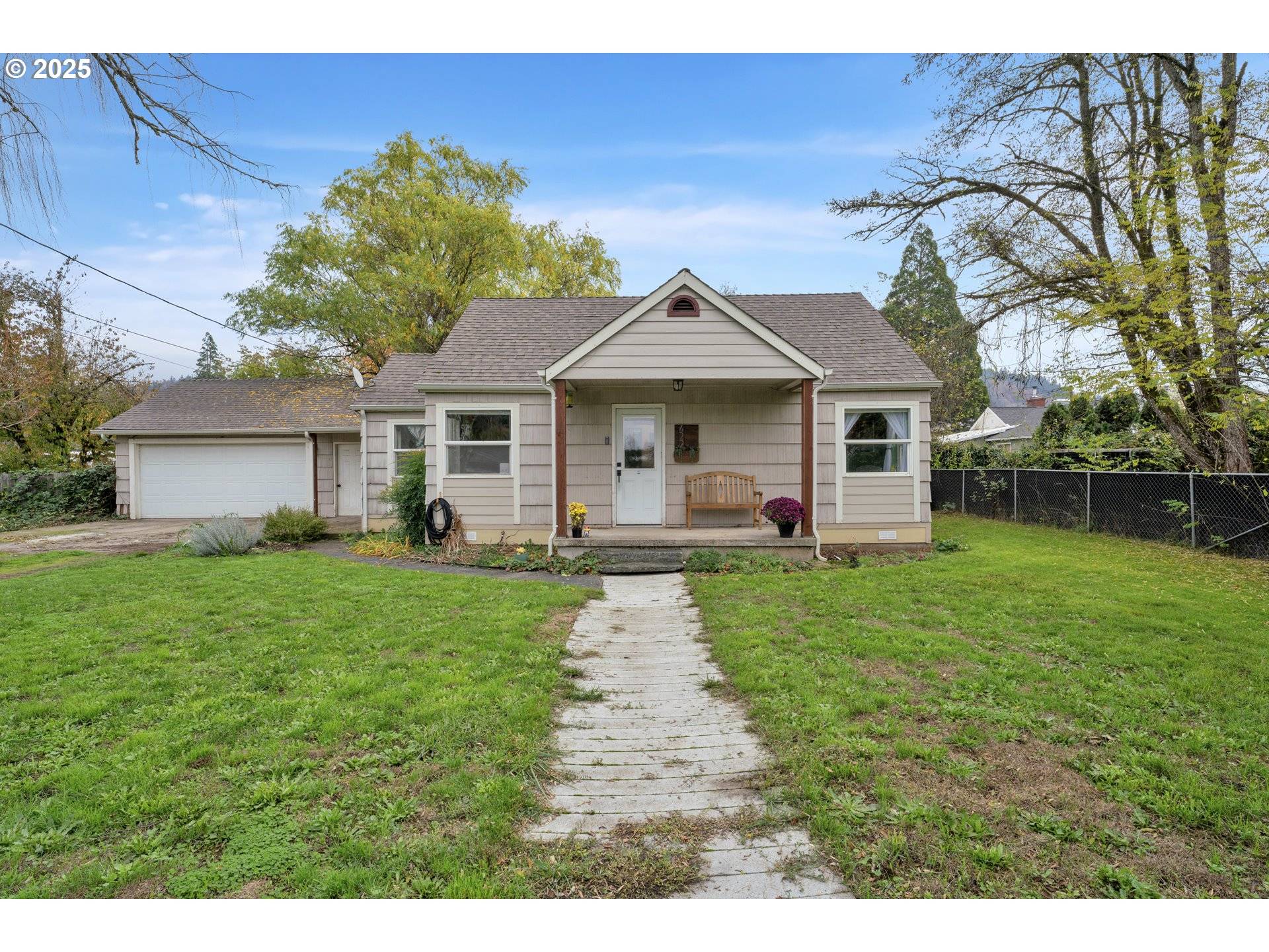 Drain, OR 97435,422 ELDER ST