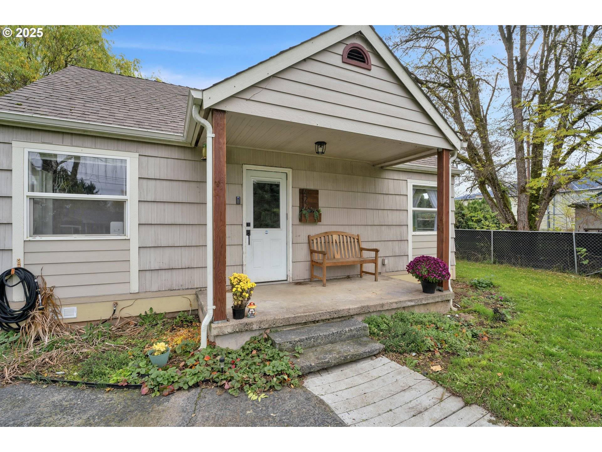 Drain, OR 97435,422 ELDER ST