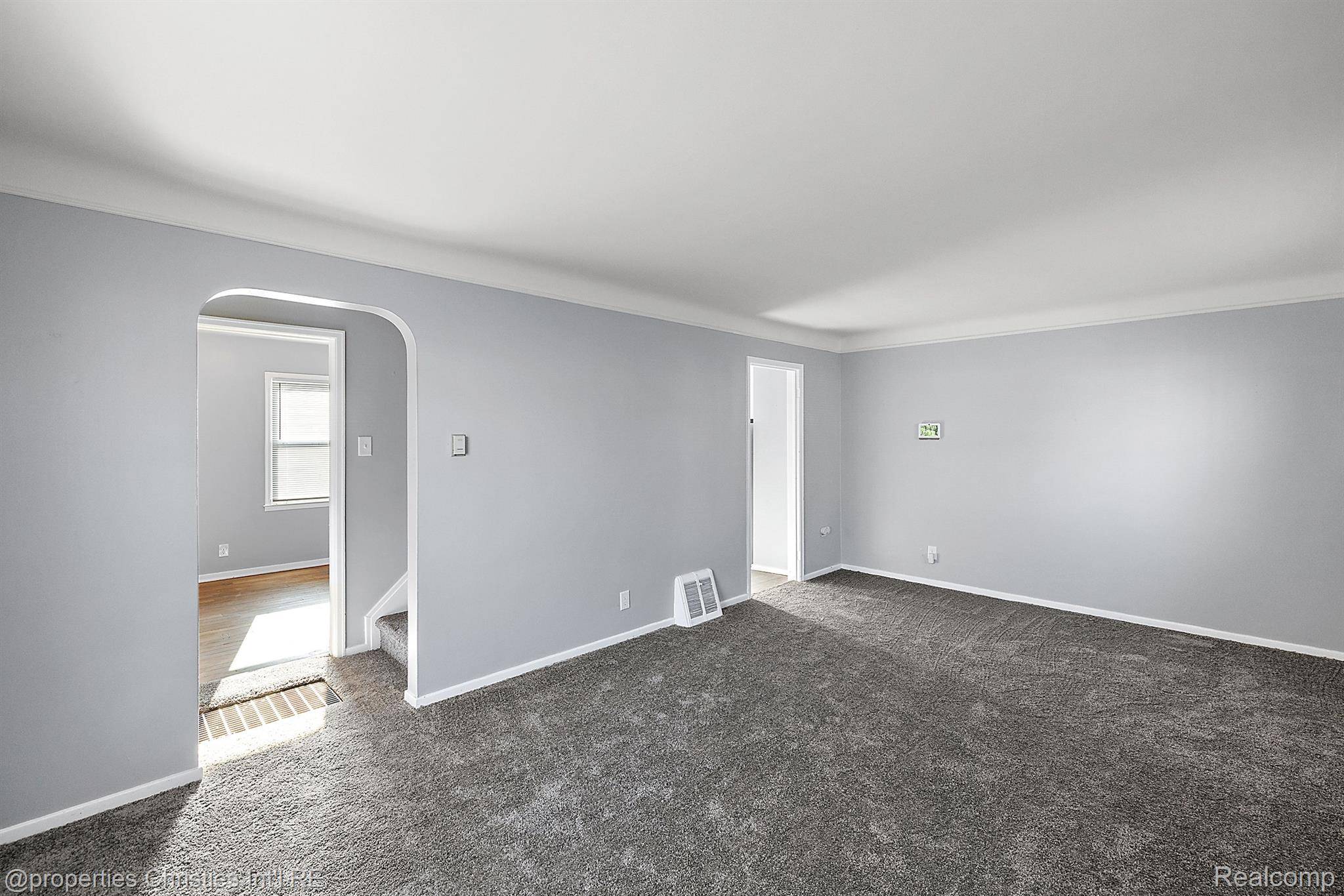 Detroit, MI 48224,17140 SIOUX ST