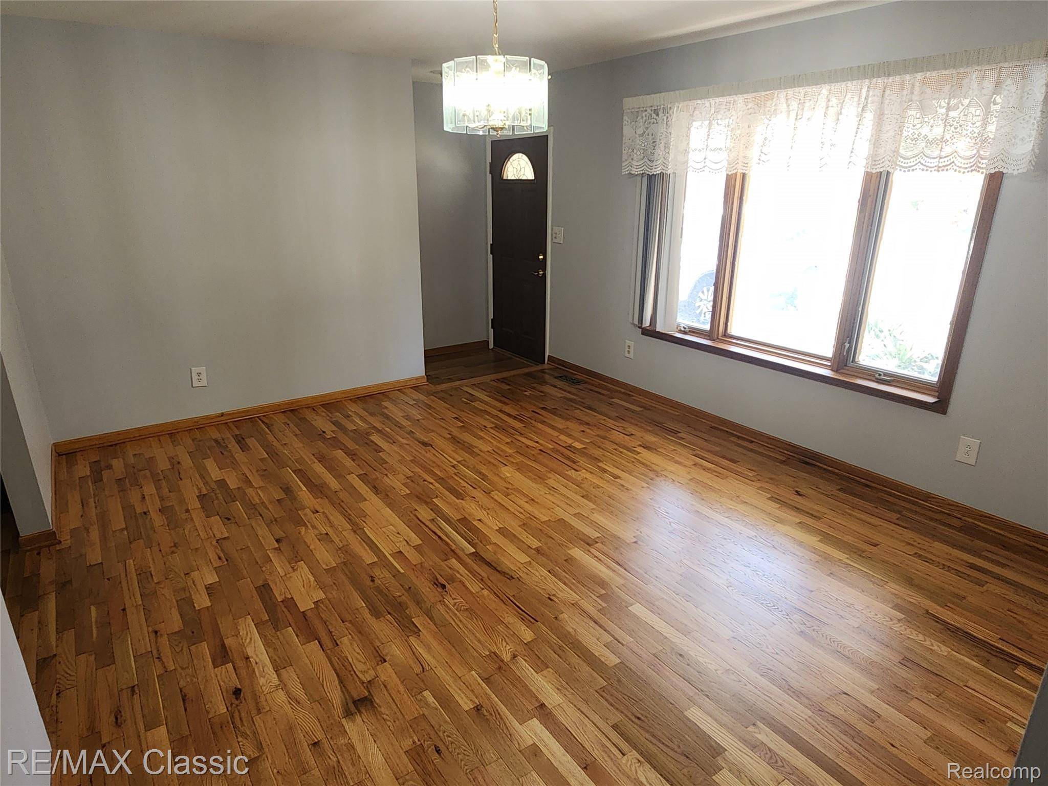 Utica, MI 48317,46128 Sterritt ST