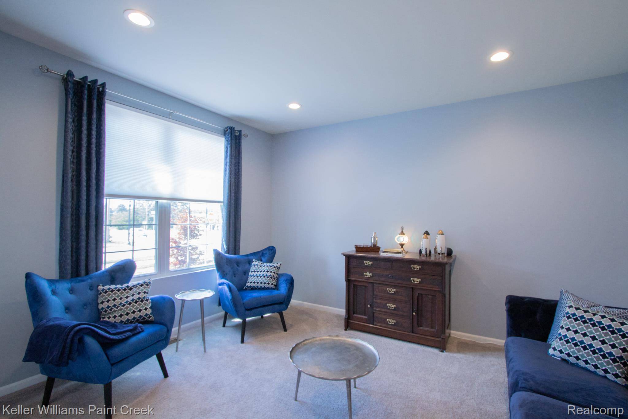 Rochester Hills, MI 48309,2009 Logan DR