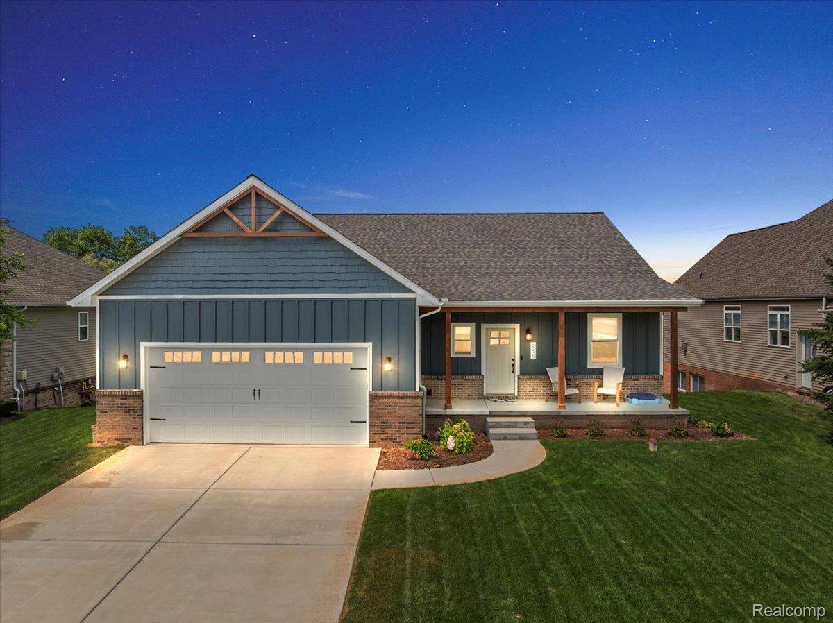 Metamora, MI 48455,5330 Pebble Beach DR