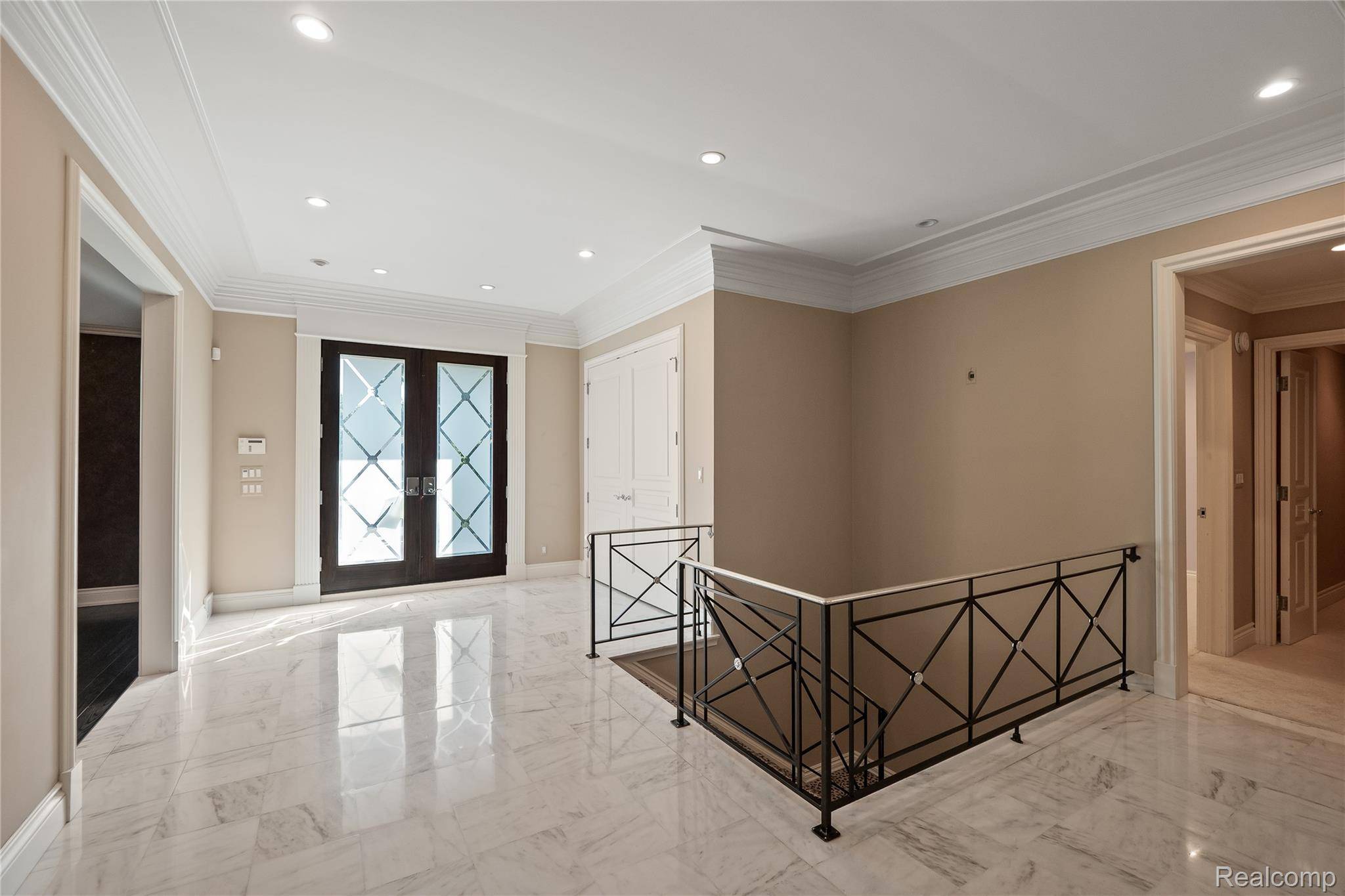 Bloomfield Hills, MI 48304,191 Marblehead DR