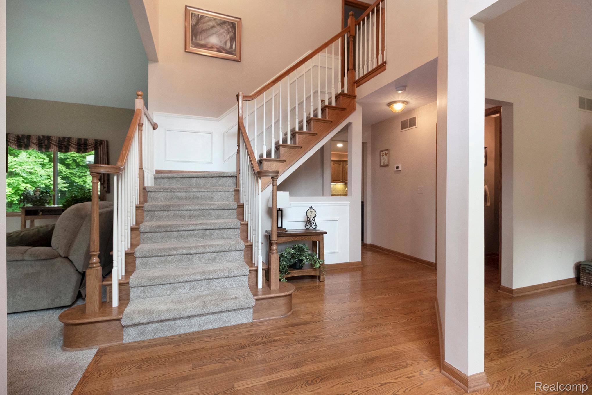 Novi, MI 48375,23374 Winnsborough