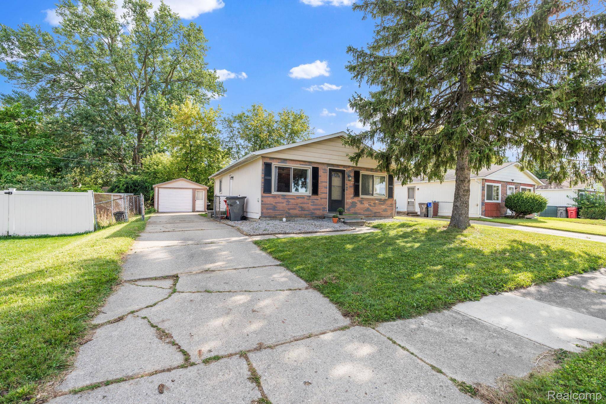 Clinton Township, MI 48035,20158 Williamson ST