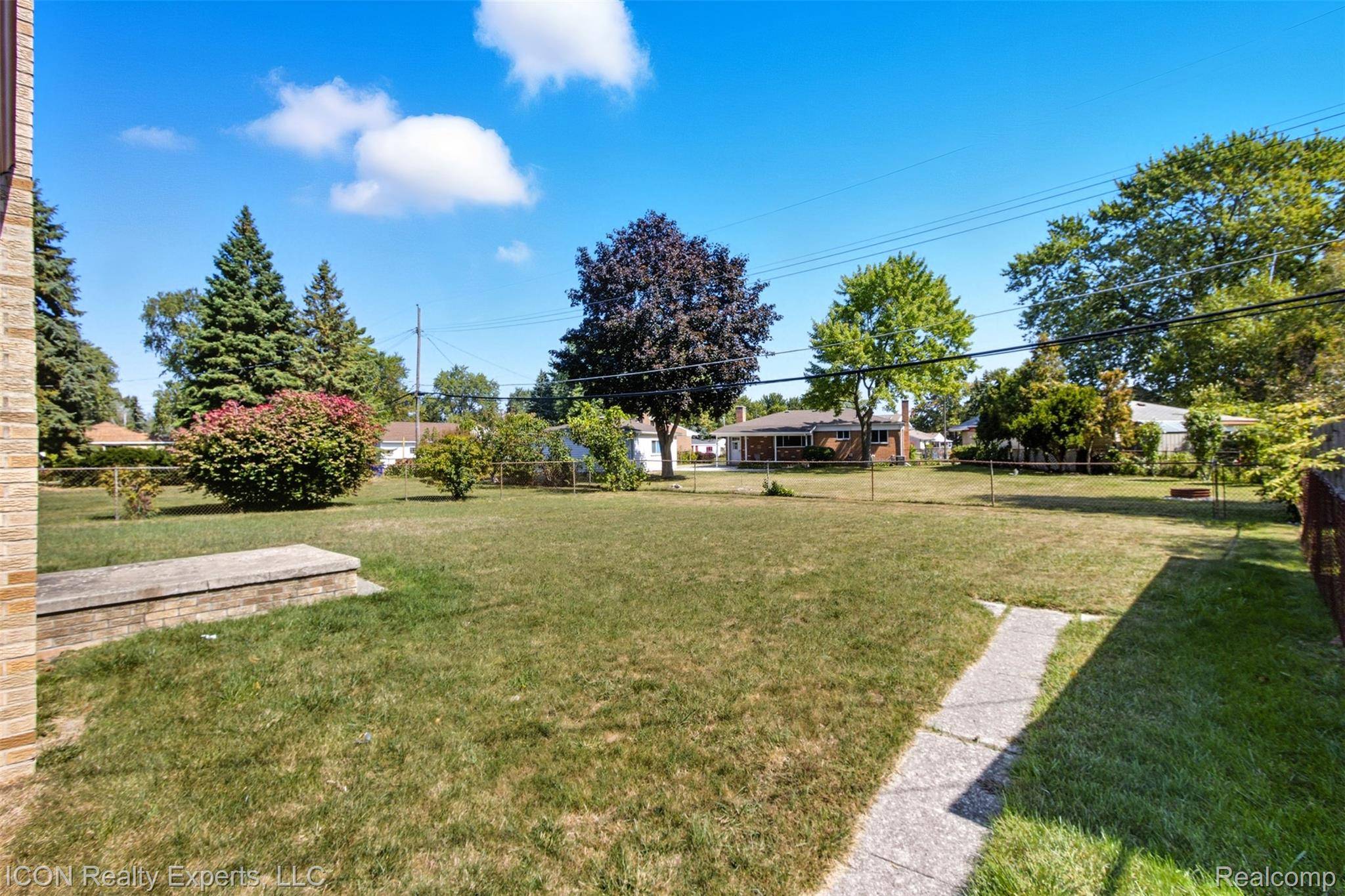 Warren, MI 48091,26080 Crystal AVE