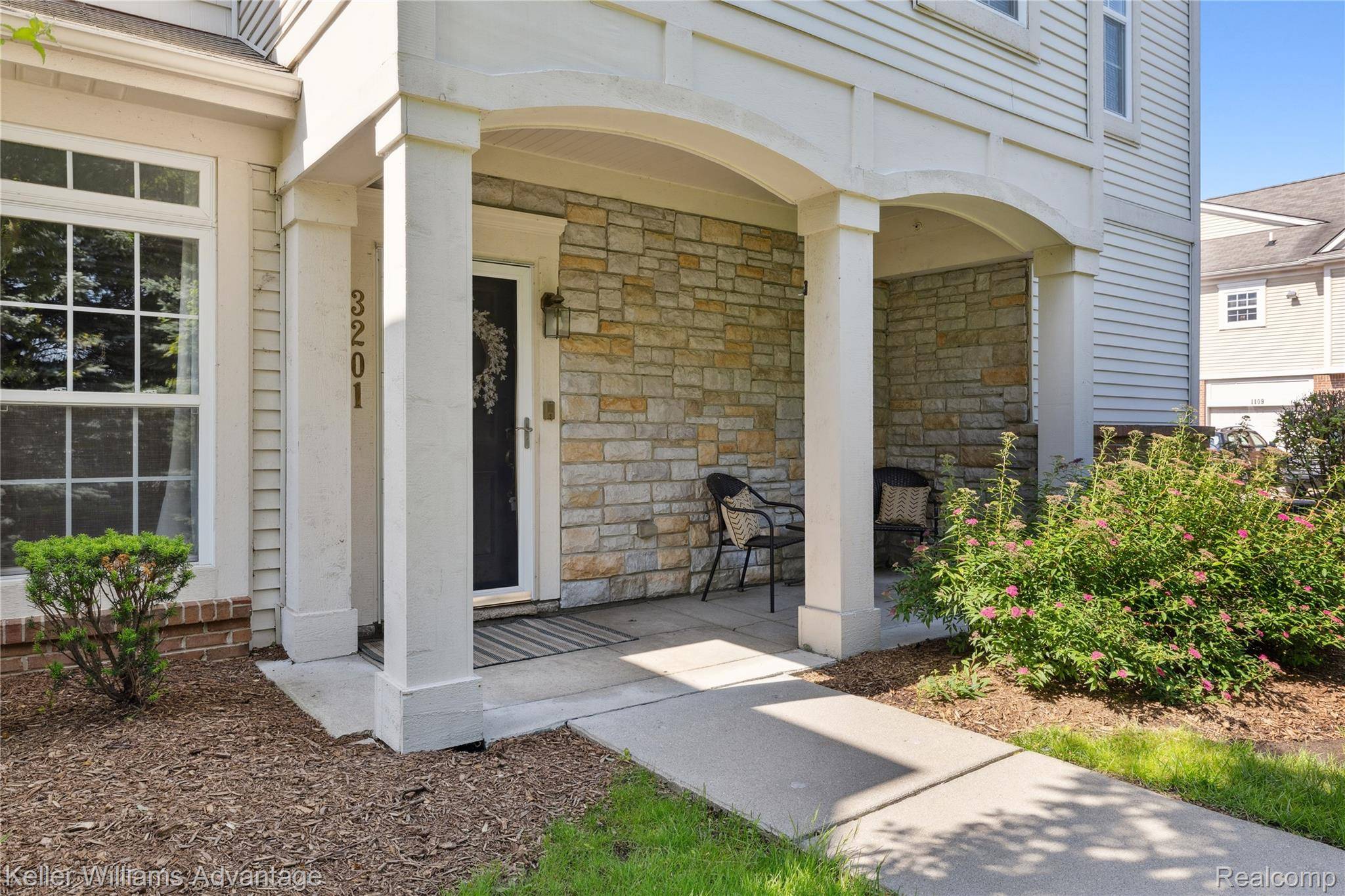 Commerce Twp, MI 48390,3201 Addington DR