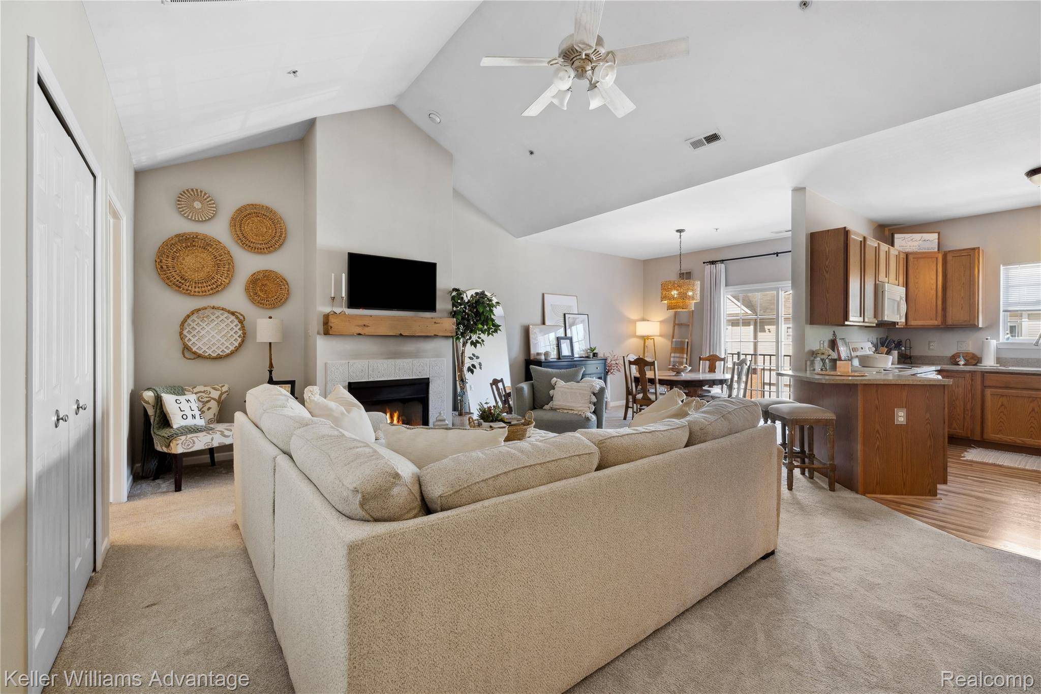 Commerce Twp, MI 48390,3201 Addington DR