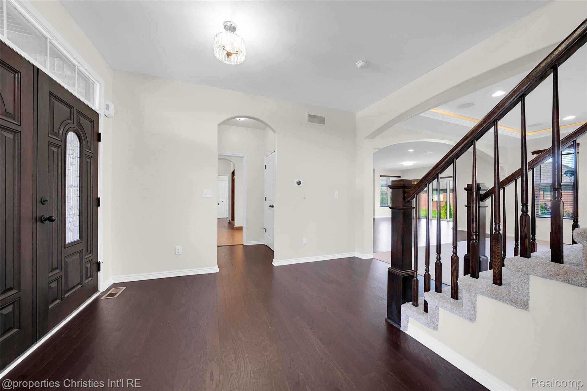 Rochester Hills, MI 48309,3938 Somerset CIR