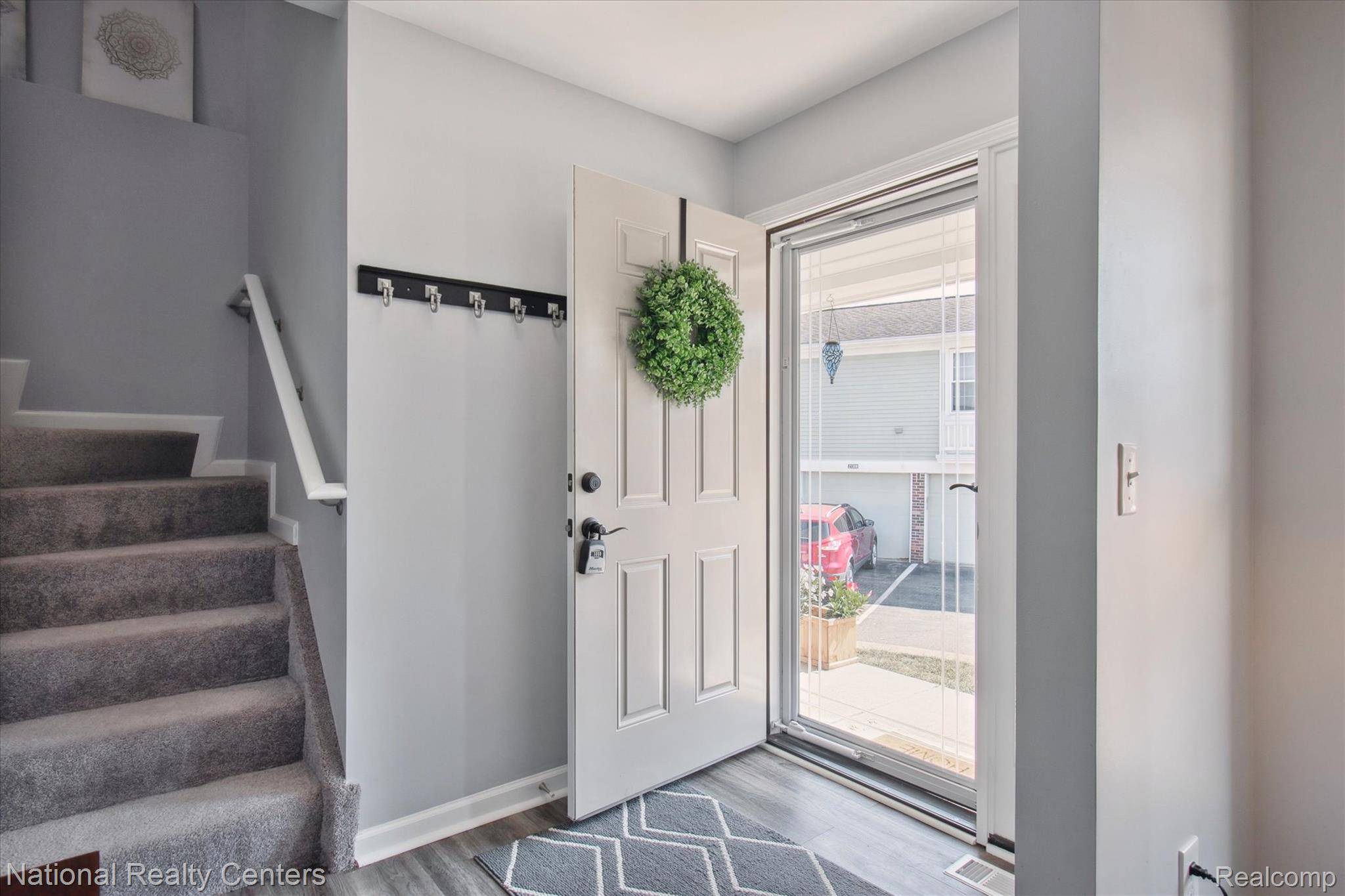 Novi, MI 48167,21348 E Glen Haven CIR