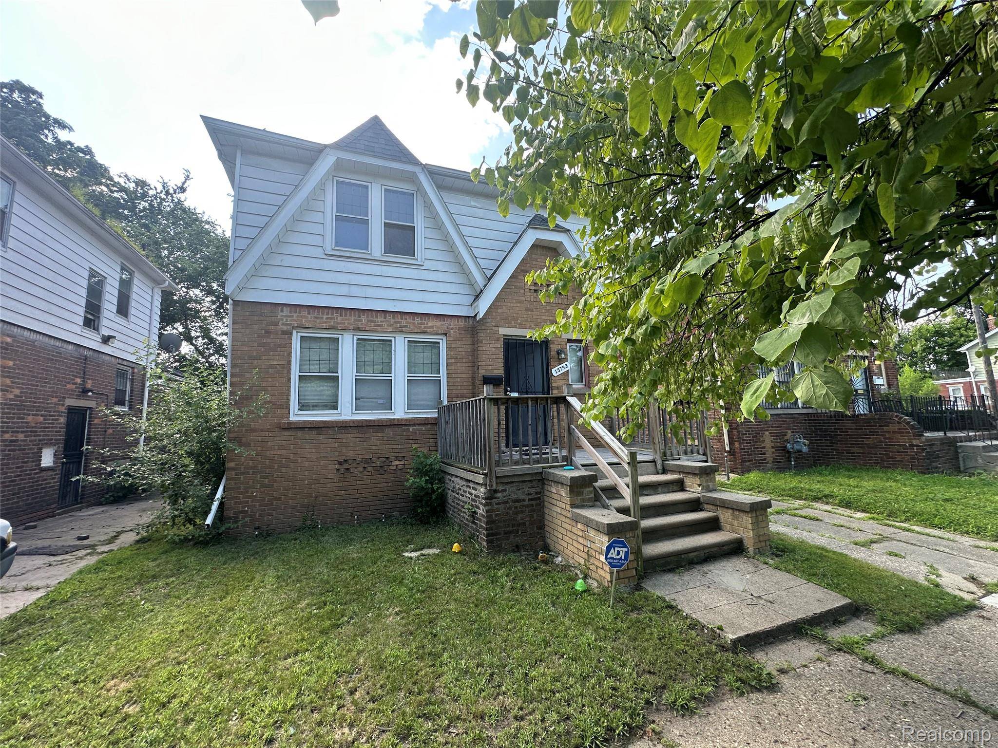 Detroit, MI 48227,15793 Hartwell ST