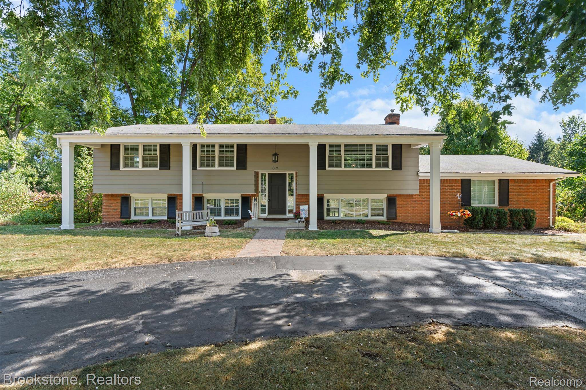 Rochester Hills, MI 48309,87 E Maryknoll RD