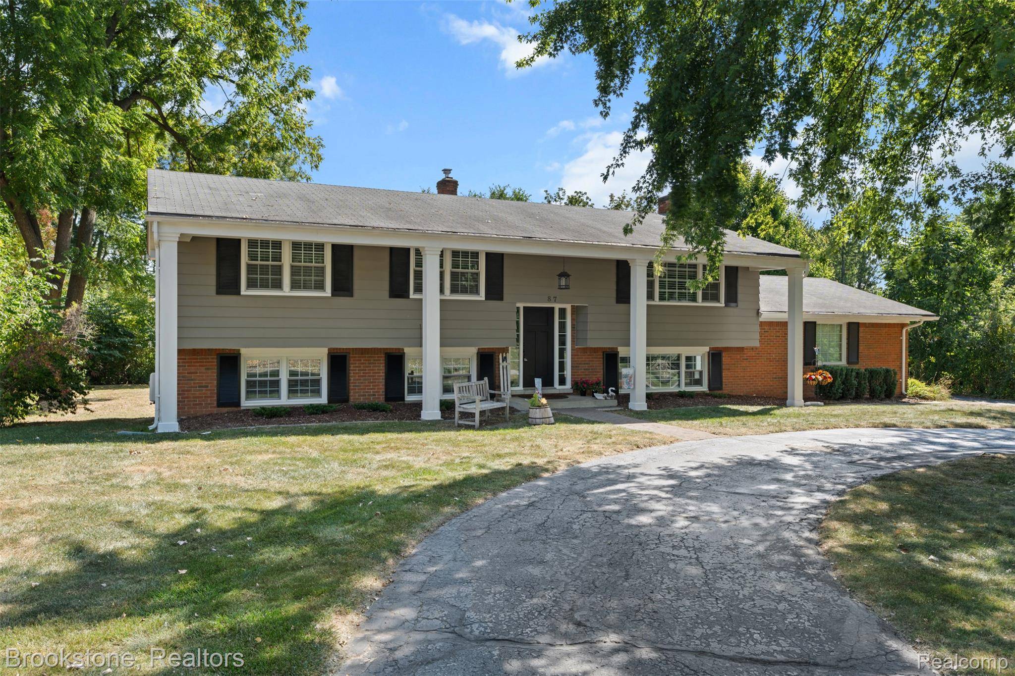 Rochester Hills, MI 48309,87 E Maryknoll RD