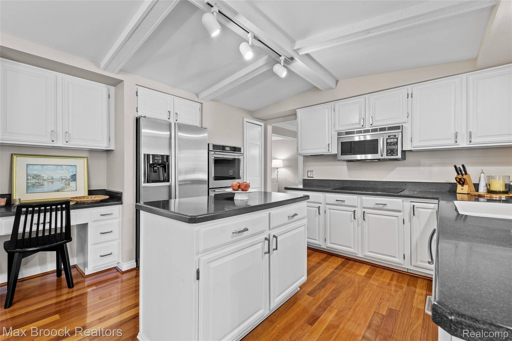 Rochester Hills, MI 48306,1766 Snowden CIR