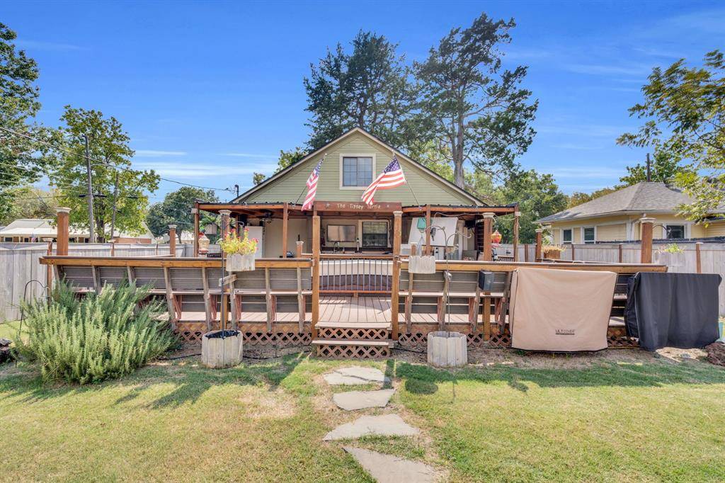 Waxahachie, TX 75165,113 E Criddle Street