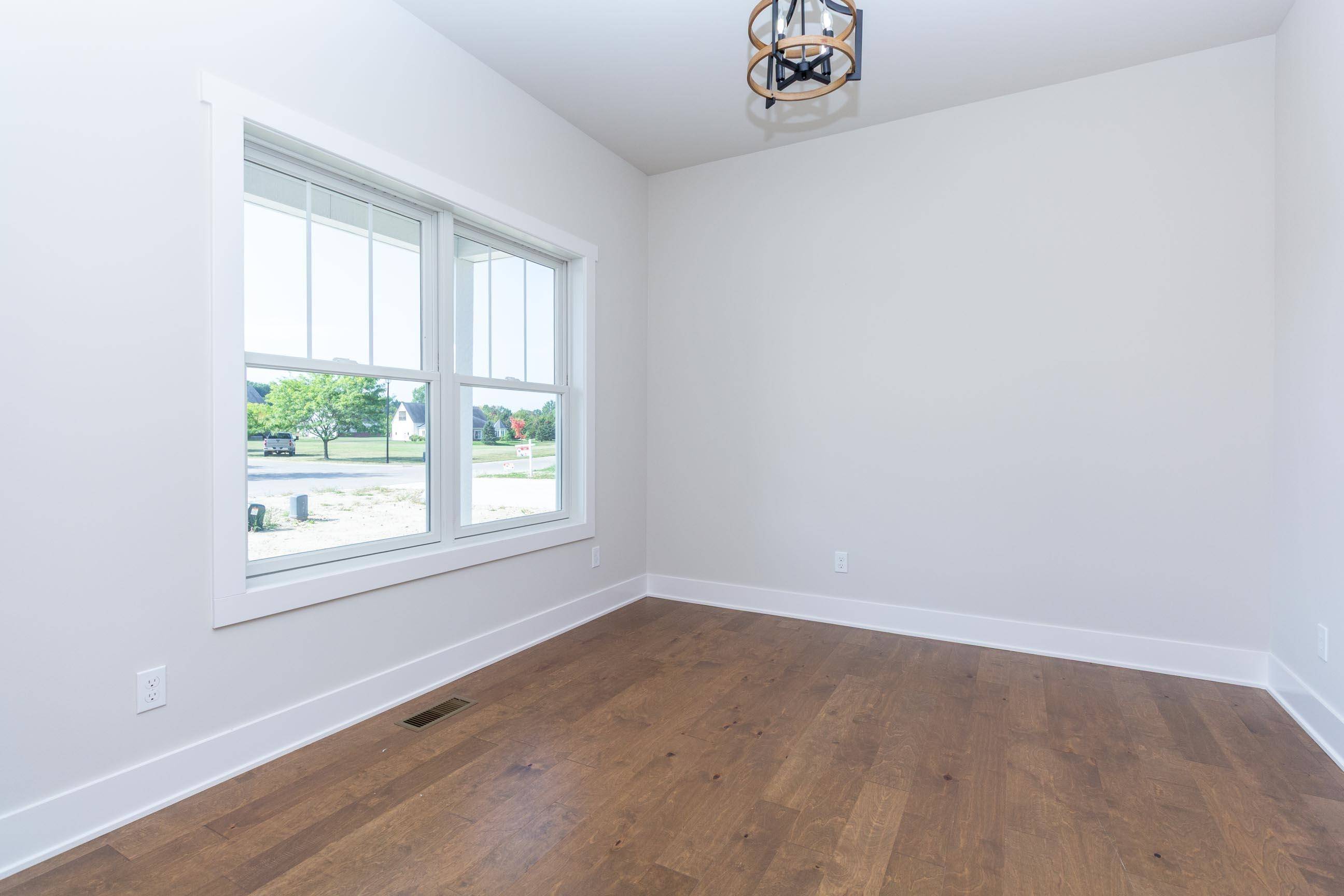 Linden, MI 48451,5194 Amelia Earhart DR