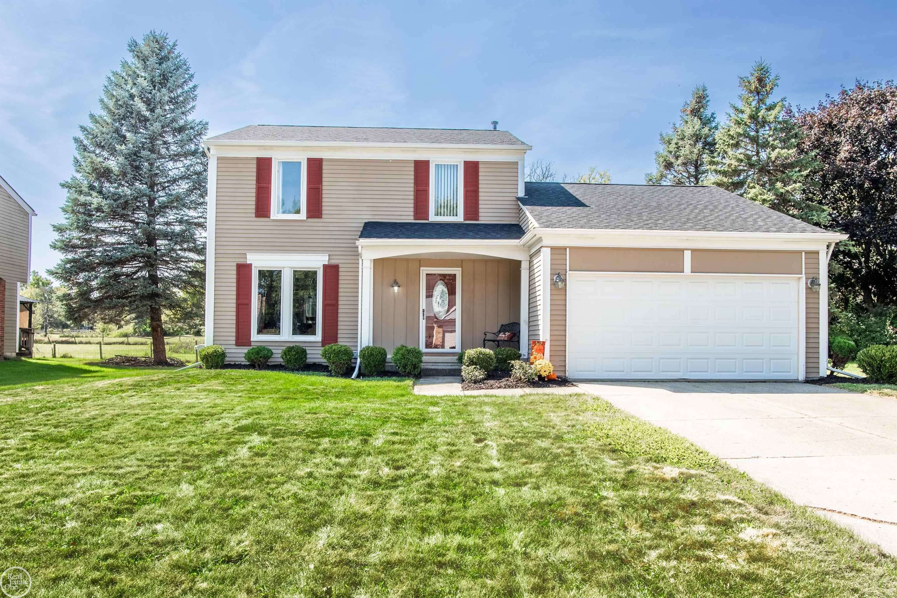 Rochester Hills, MI 48307,822 Hadley RD