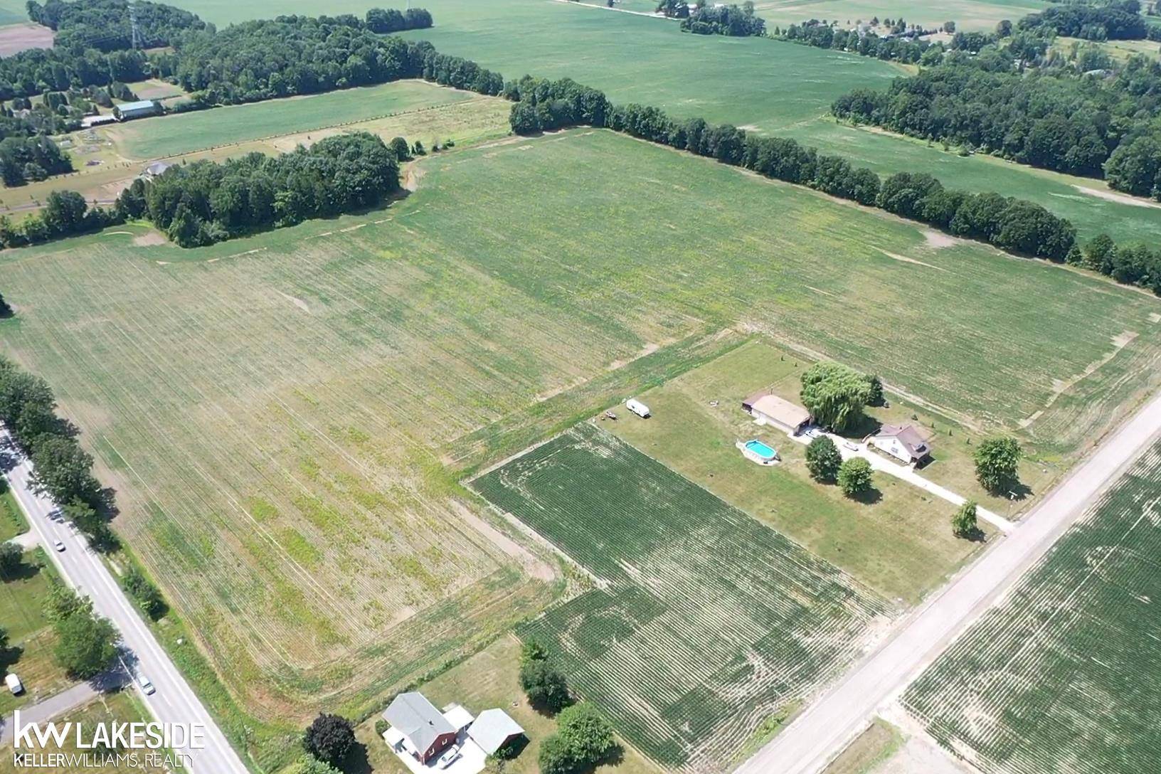 Armada, MI 48005,72701 Romeo Plank RD