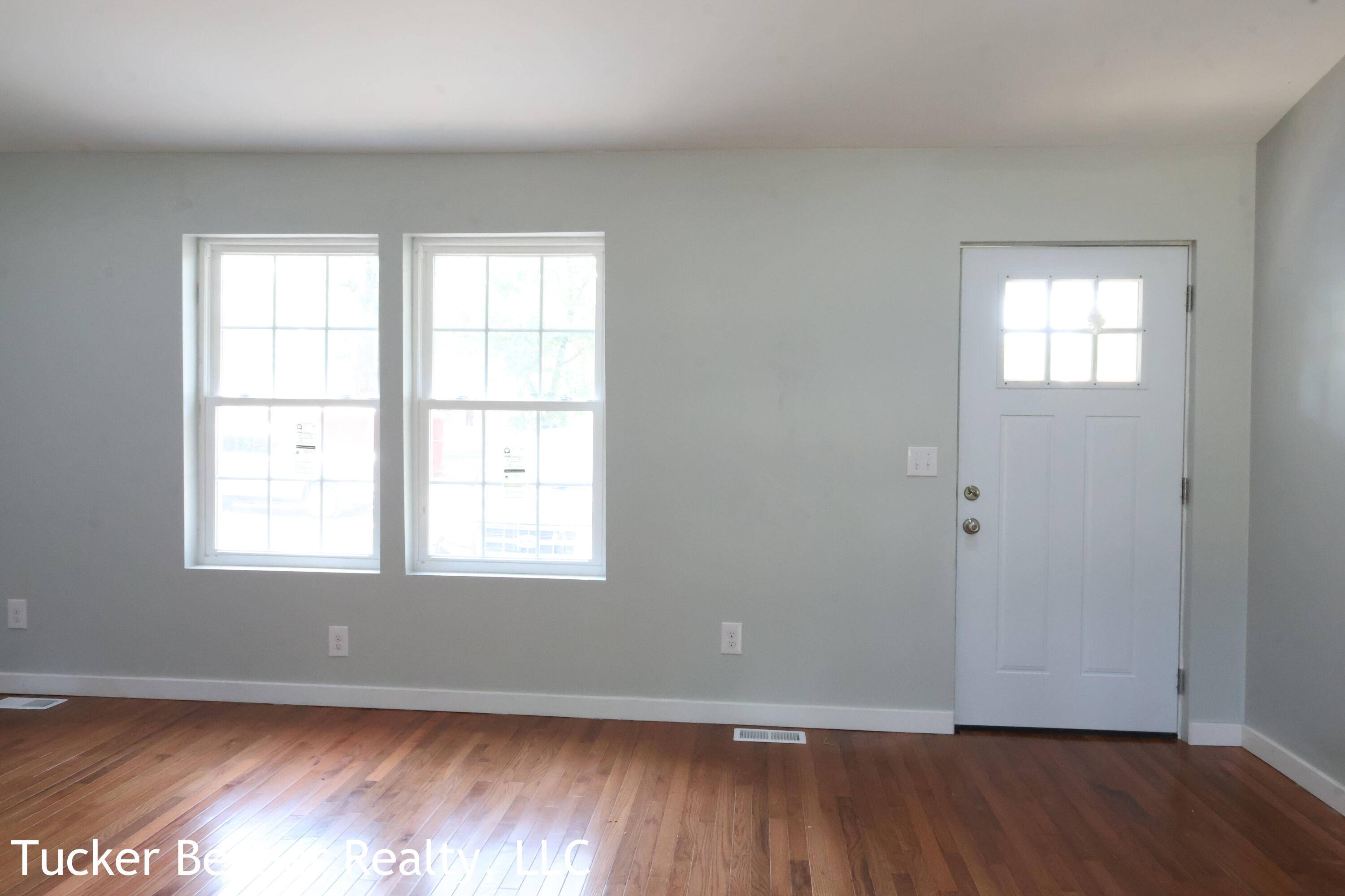 Muskegon, MI 49442,1556 Carlton ST