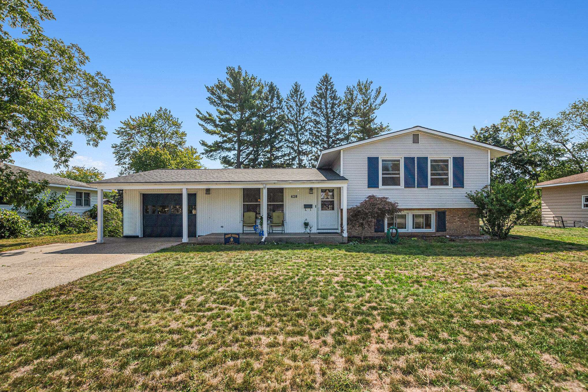 Grand Haven, MI 49417,428 Ohio AVE