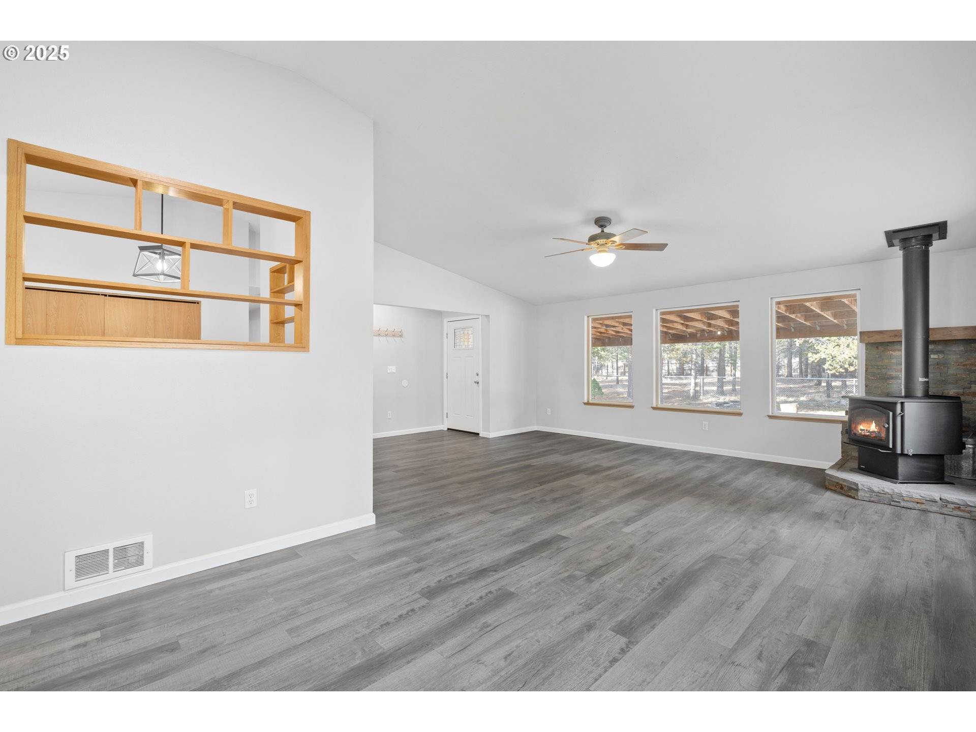 La Pine, OR 97739,15711 DEEDON LN