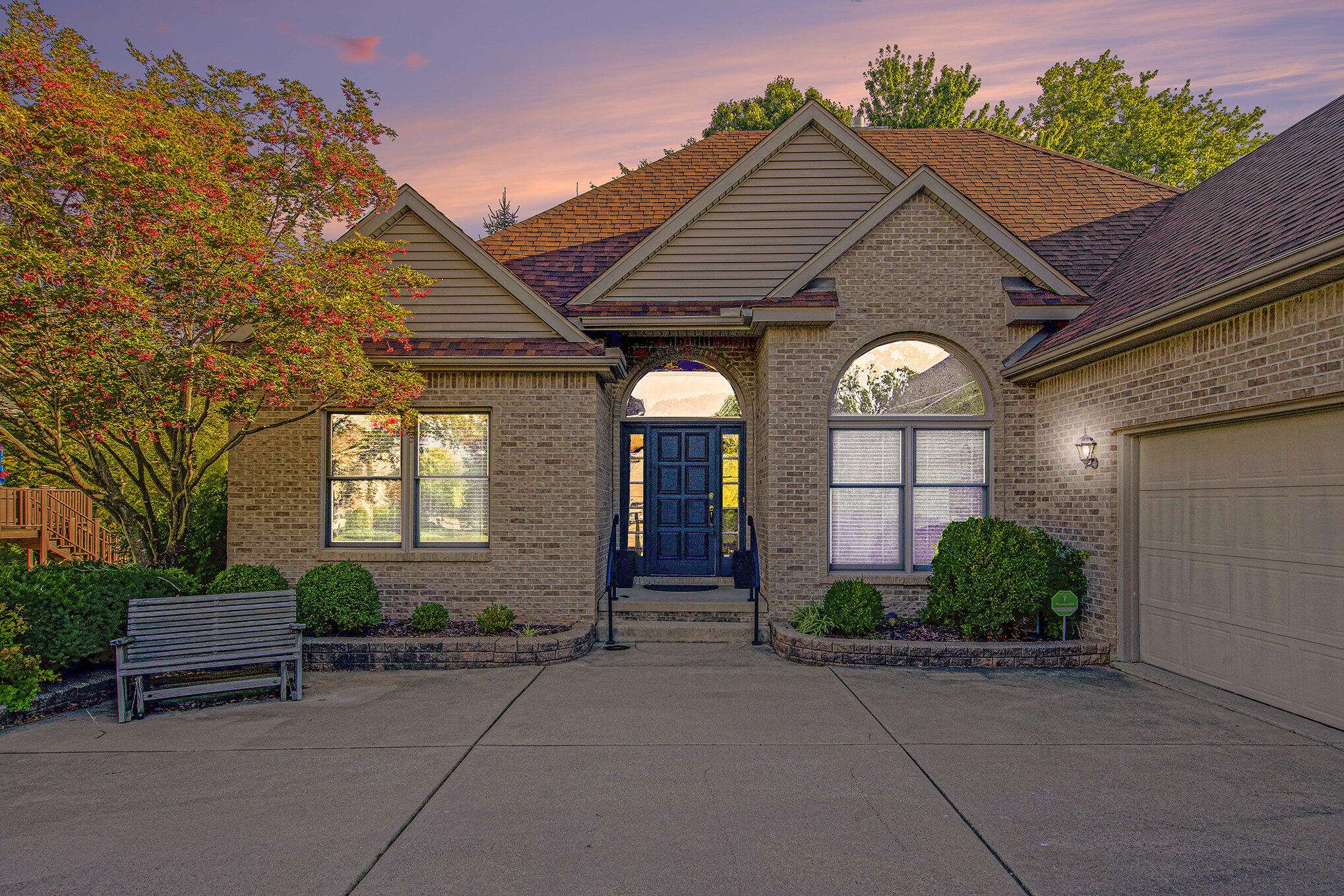 Brighton, MI 48116,1242 Baywood CIR