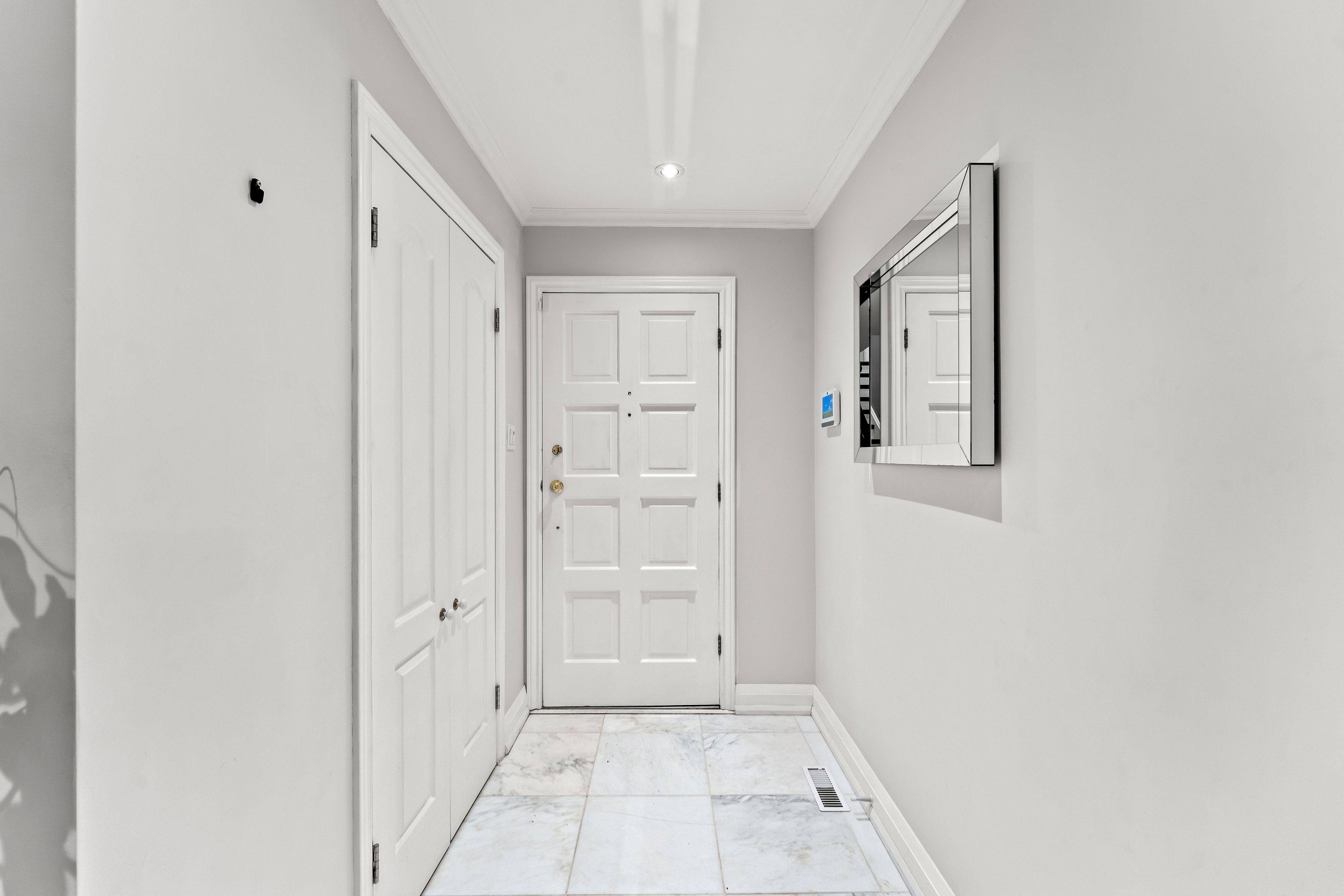 Richmond Hill, ON L4C 5J6,32 Mayvern CRES