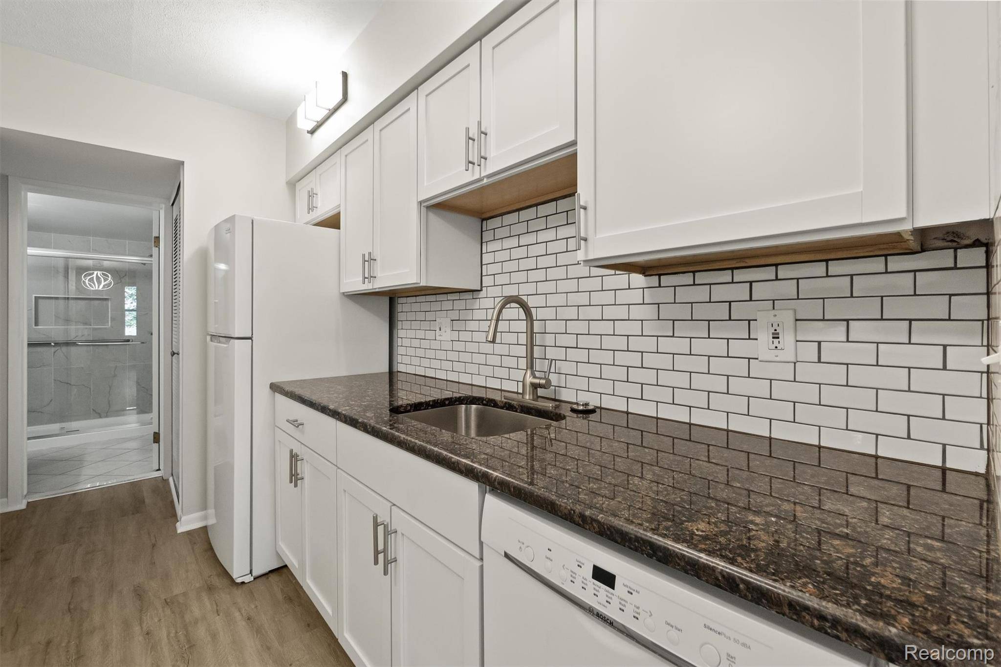 Livonia, MI 48152,32805 Fargo ST