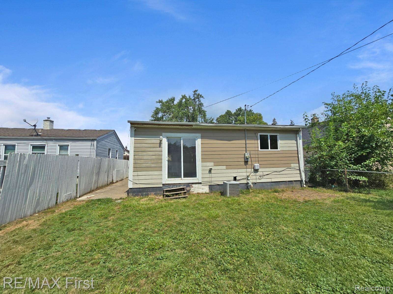 Warren, MI 48089,11084 Cadillac AVE