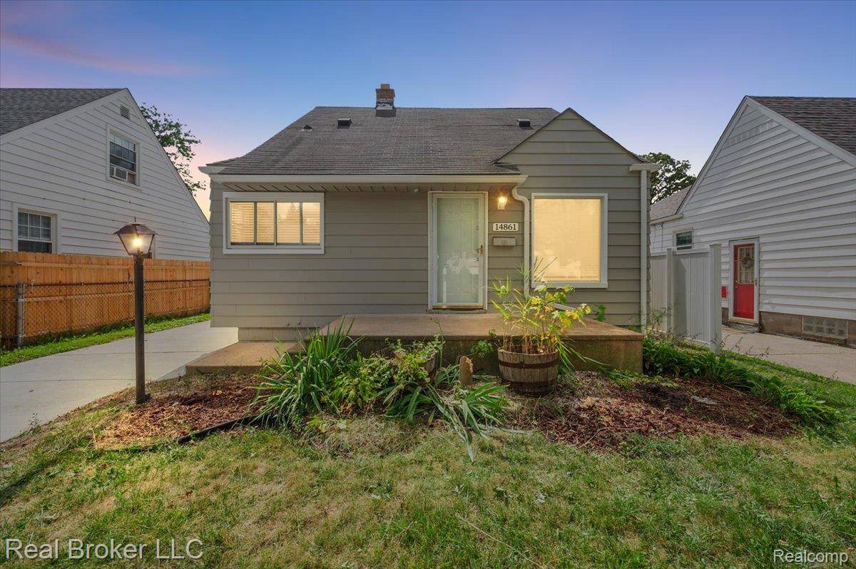 Allen Park, MI 48101,14861 Russell AVE