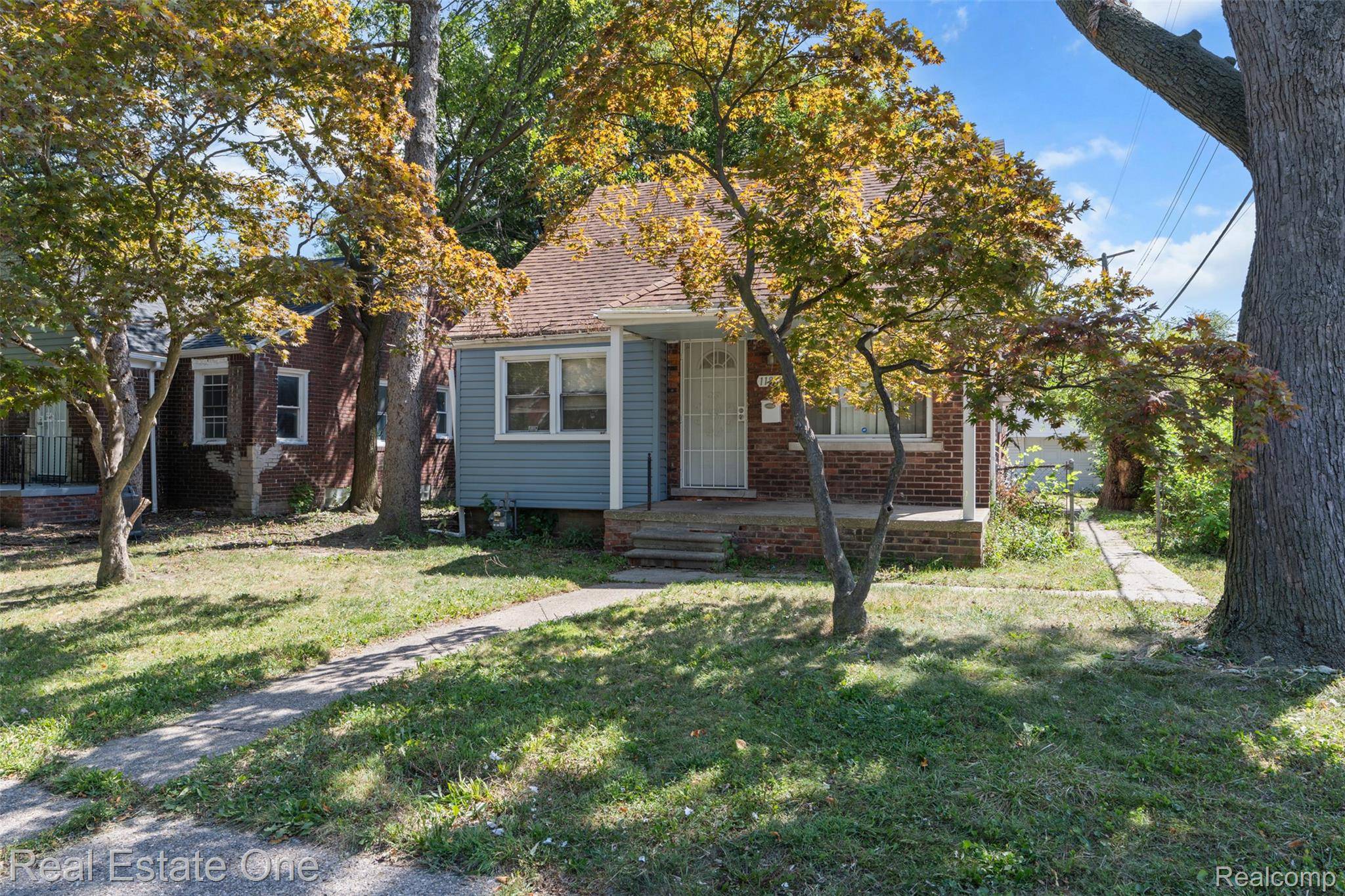 Detroit, MI 48224,11828 Wayburn ST